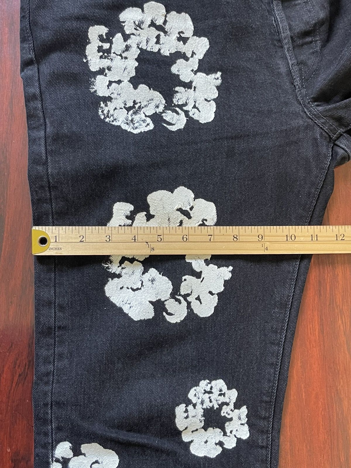 DENIM TEARS × Levi's Levi’s x DENIM TEARS 501 Black Denim Jeans 34W x 34L Size US 34 / EU 50 - 16 Thumbnail