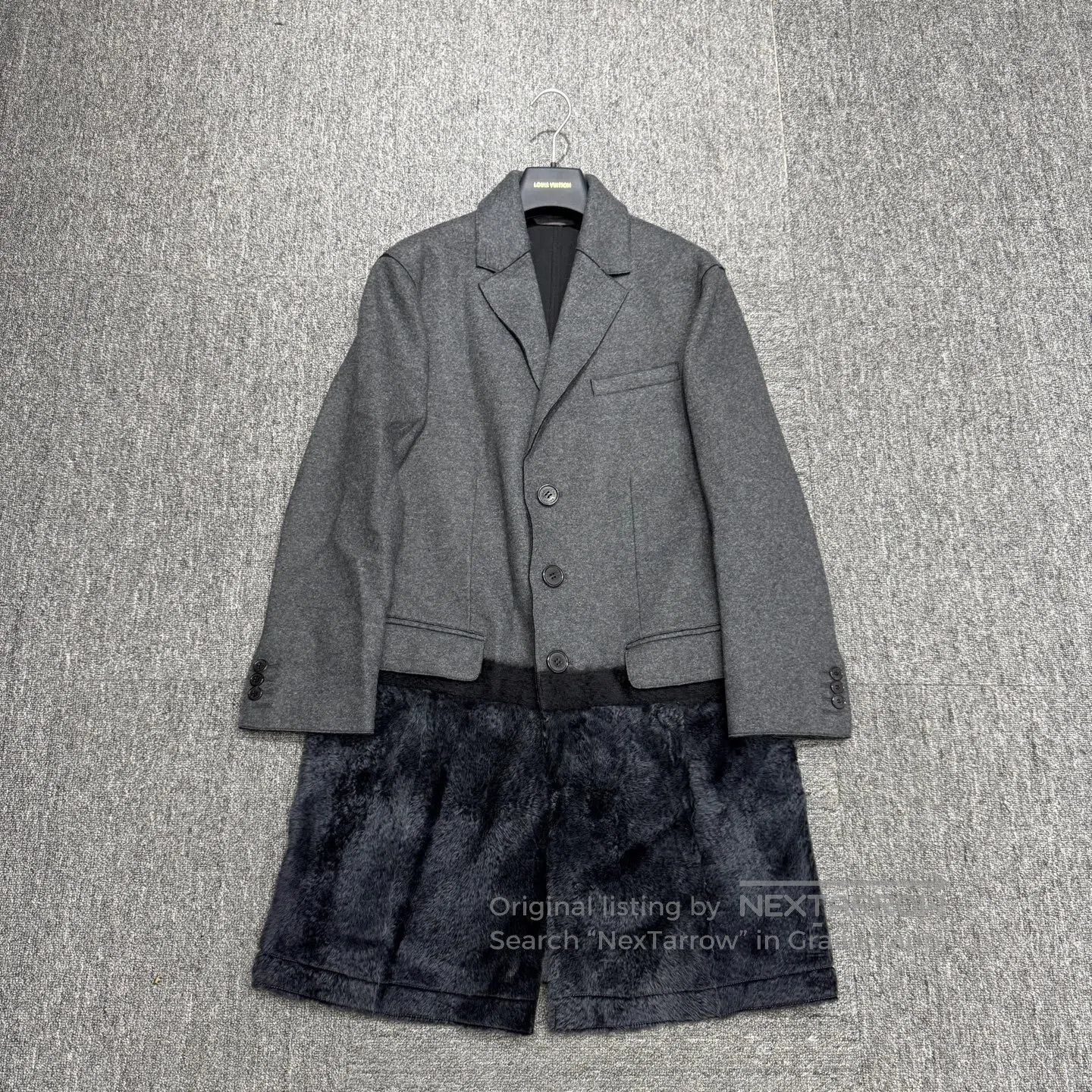 Neil Barrett Neil Barrett One-piece fur coat| Size US S / EU 44-46 / 1 - 1 Thumbnail