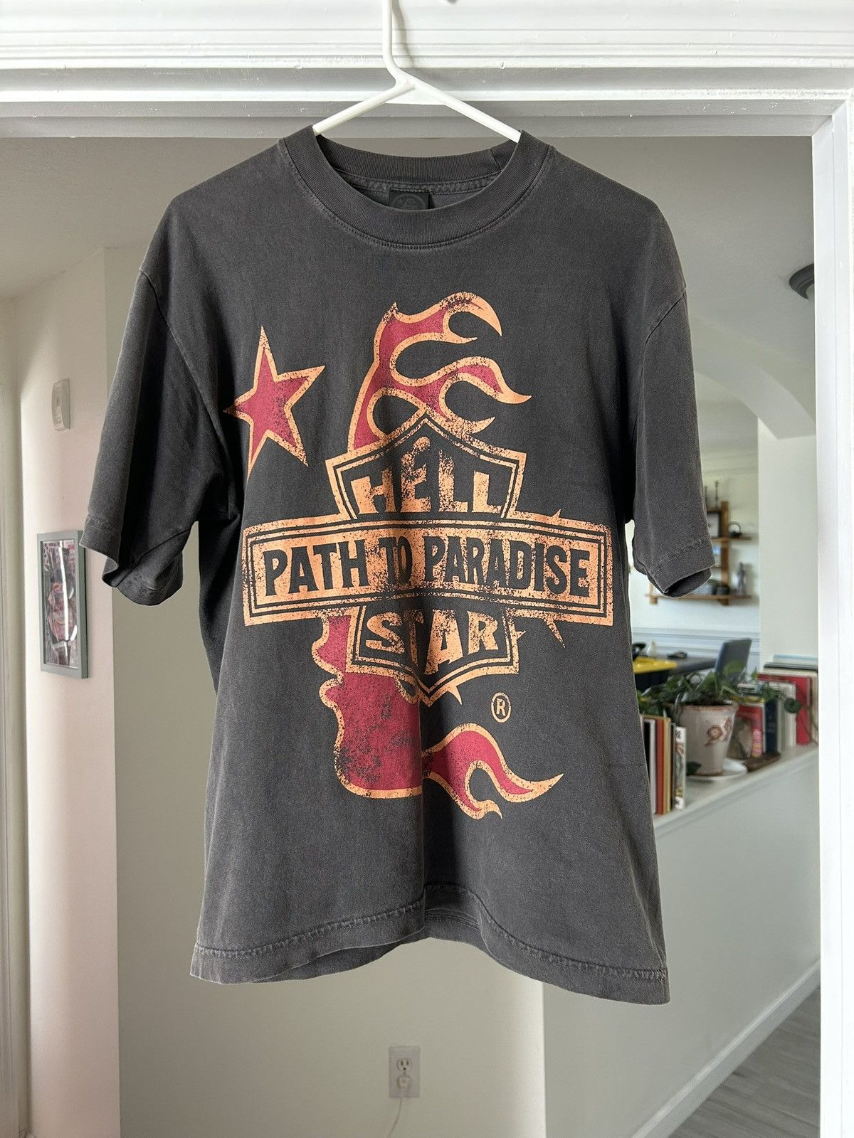 HELLSTAR Hellstar “path to paradise” t-shirt size S Size US S / EU 44-46 / 1 - 1 Thumbnail
