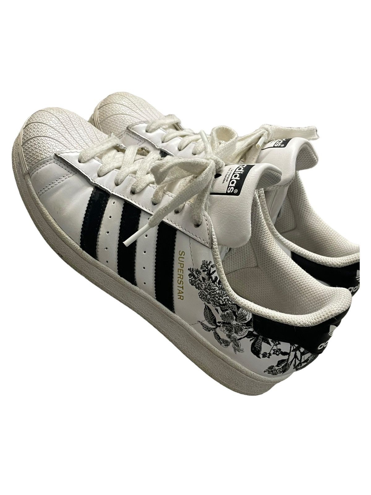 Adidas Adidas Floral Twist Shell Toe Superstar Sneakers Size US 8.5 / EU 41-42 - 7 Thumbnail