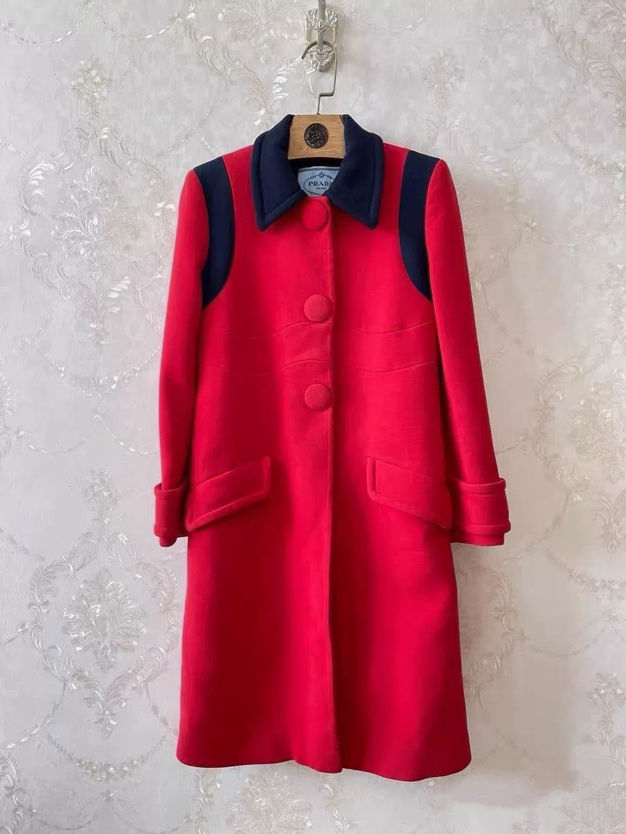 Prada Prada Runway Color Block Coat Size 36 Size XS / US 0-2 / IT 36-38 - 1 Thumbnail