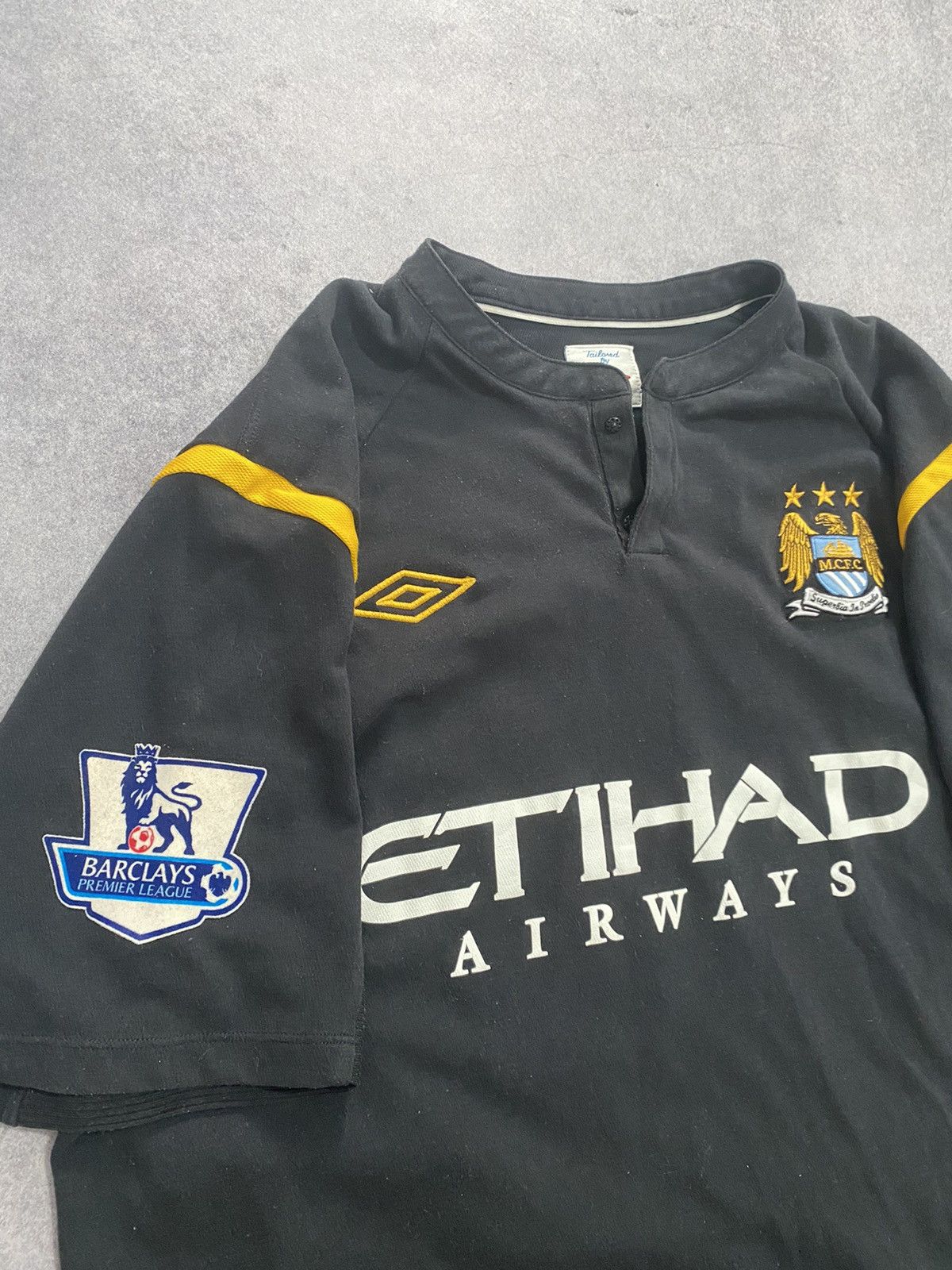 Umbro × Vintage Umbro Manchester City 2009/10 Away Shirt Soccer Jersey Size US XL / EU 56 / 4 - 3 Thumbnail