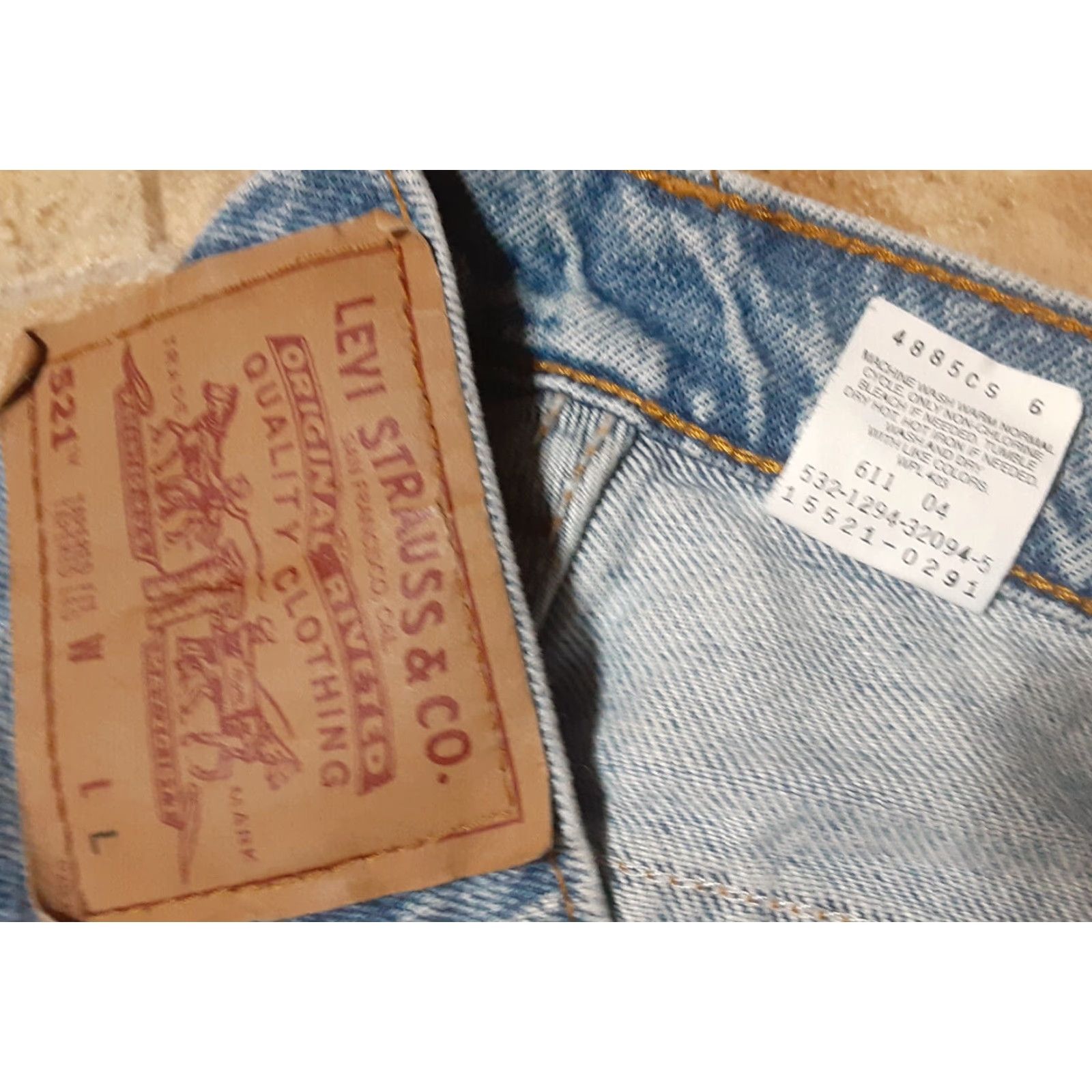 Levi's Vintage 90s Levi's 521 Mom Jeans Women's 18 Long Distressed Blue High Rise Tapered Fit Made in USA Size 40" / US 18 - 5 Thumbnail