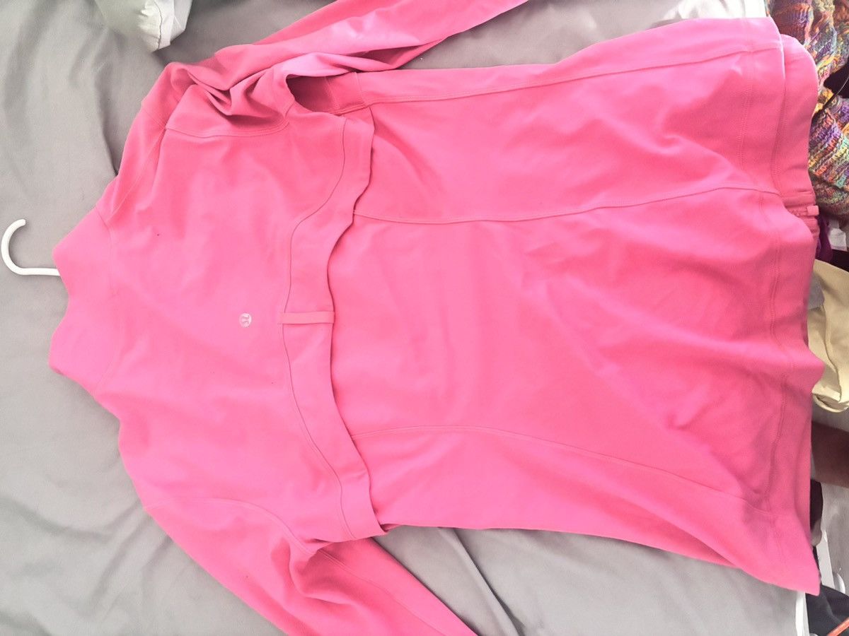 Lululemon Pink Lululemon long sleeve jacket size 10 #activewear Size L / US 10 / IT 46 - 2 Thumbnail