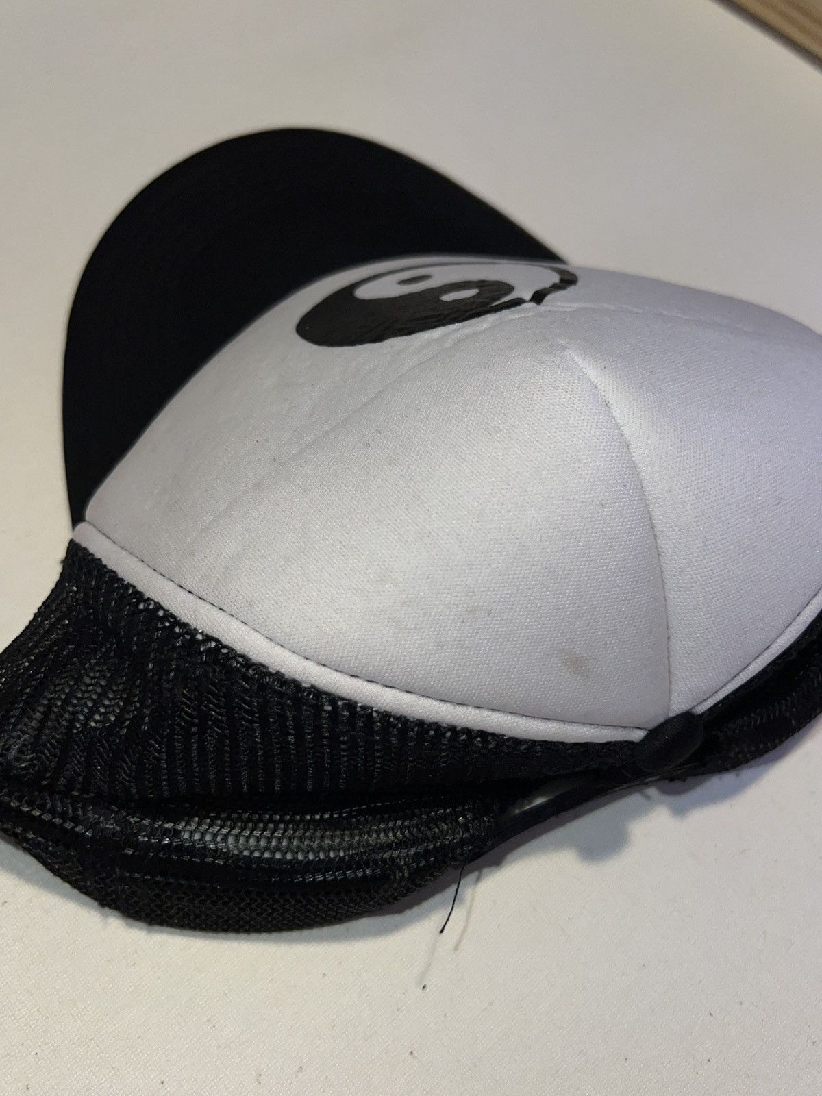 Vintage Y2K 2000’s VTG Vintage Yin Yang Retro Streetwear Indie Hat Size ONE SIZE - 3 Thumbnail