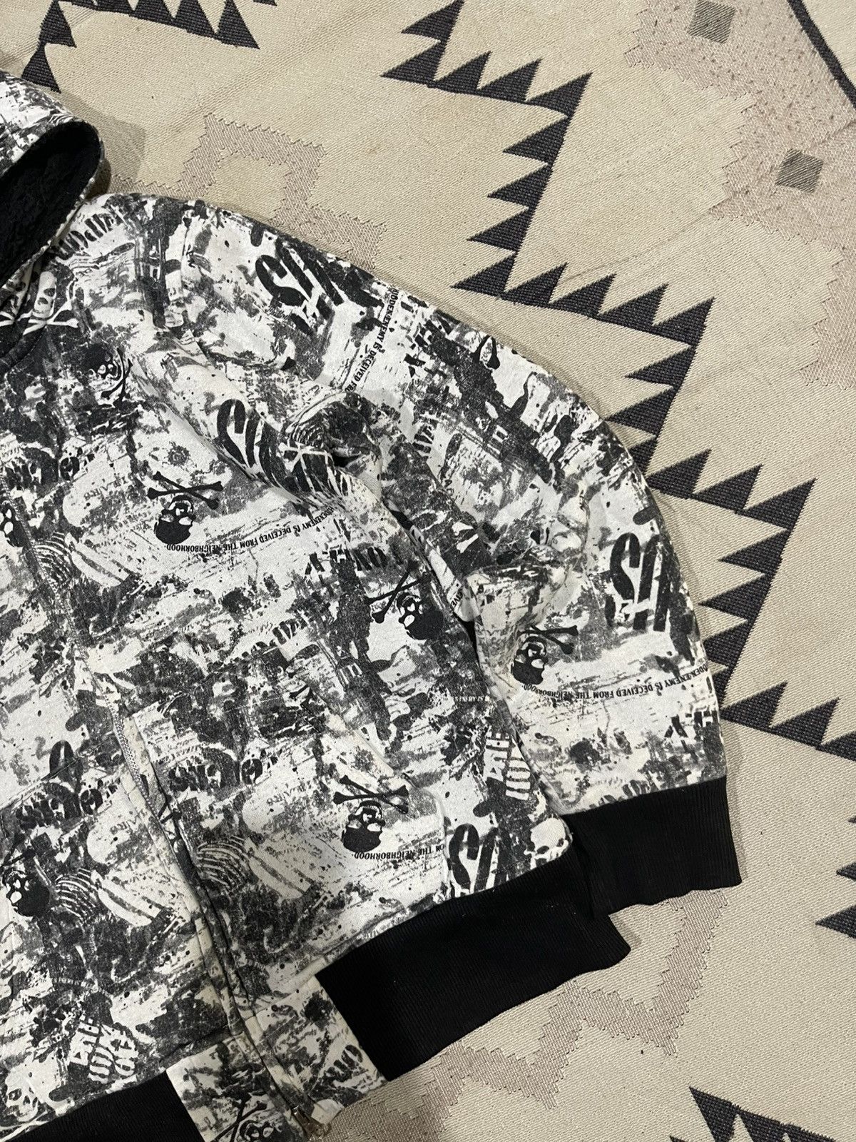 If Six Was Nine 2000s GOTHIC GRUNGE STYLE FULL PRINT HOODIE FLEECE LINEN Size US M / EU 48-50 / 2 - 4 Thumbnail