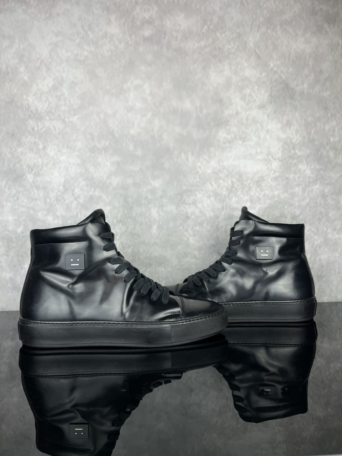 Acne Studios Acne Studios Black Leather Face Patch High-Top Sneakers 41 Size US 8 / EU 41 - 4 Thumbnail