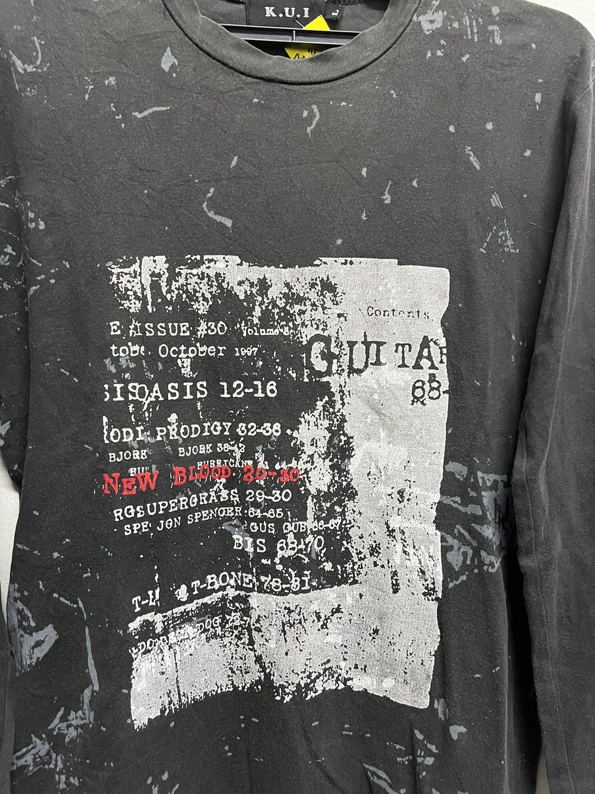 Band Tees × Vintage Vintage 90’s Magazine Issue Bjork Supergrass T Bones Band Size US M / EU 48-50 / 2 - 2 Thumbnail