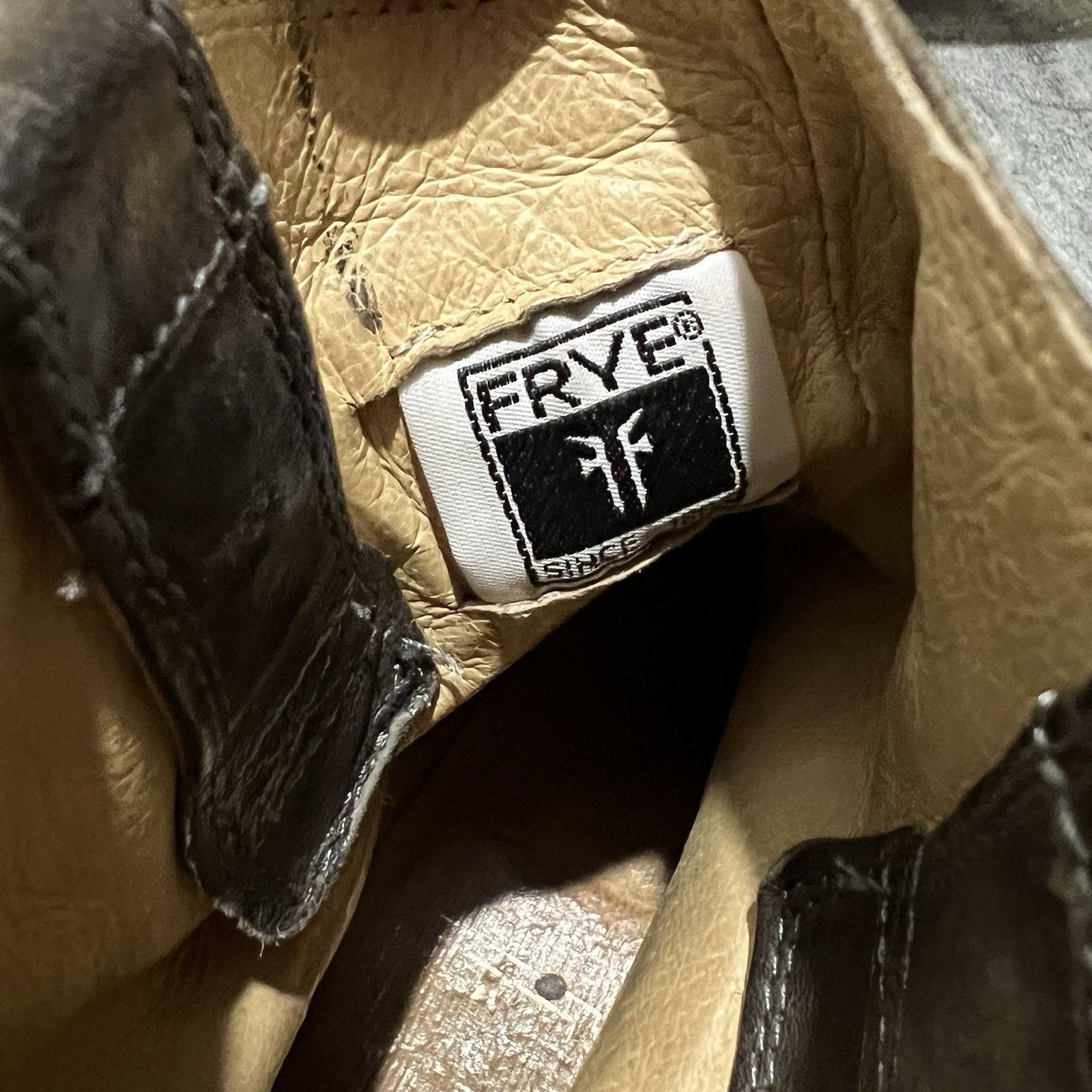 Frye Frye Chelsea Brown Brushed Leather Ankle Cowboy Boots 7.5 Size US 7.5 / IT 37.5 - 8 Thumbnail