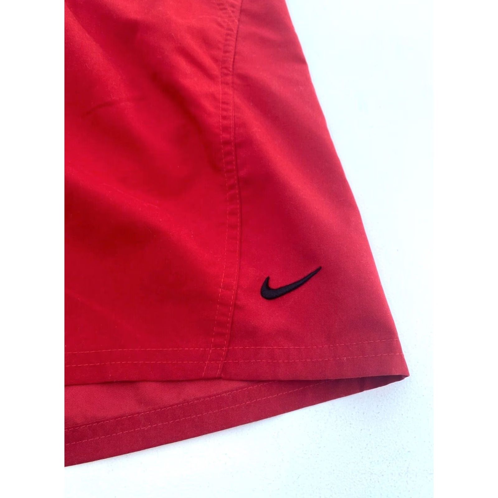 Nike VINTAGE Nike Athletic Shorts Mens L Red Basketball Athletic Drawstring Shorts Size US 33 - 3 Thumbnail