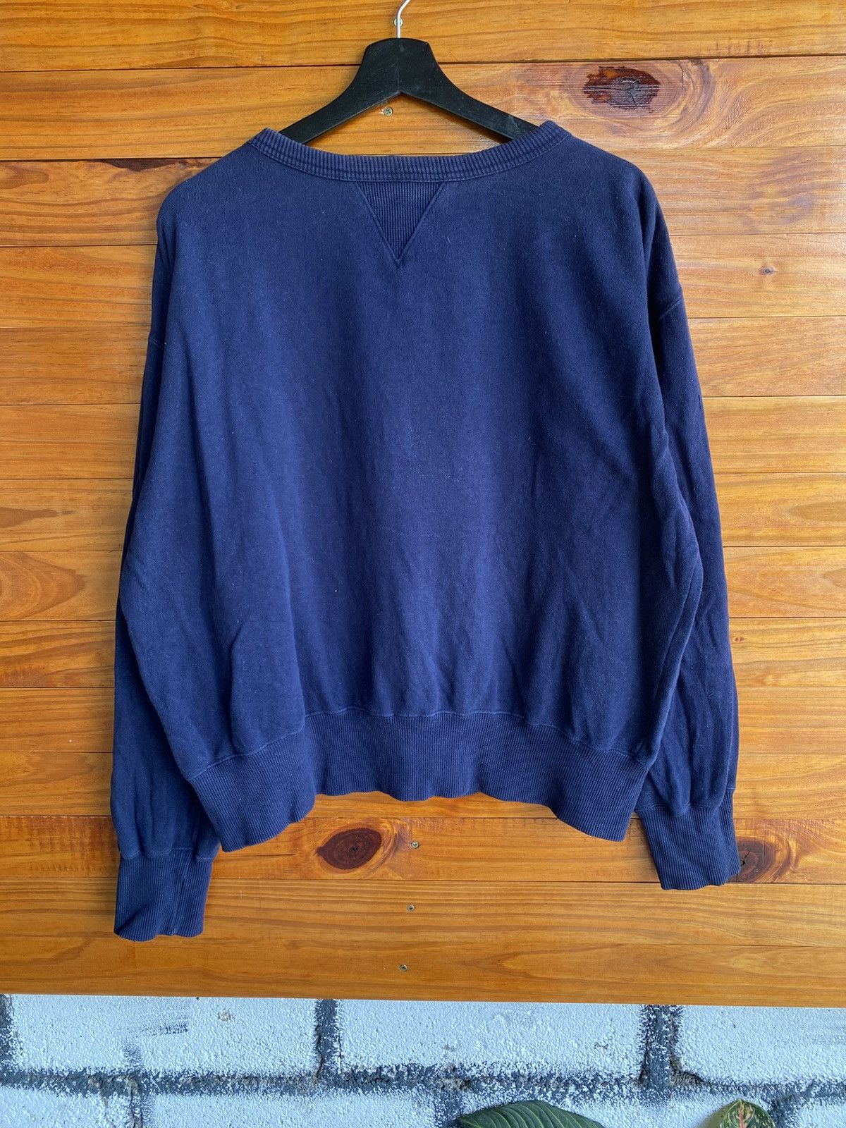 Vintage Vintage Suntory Coffee Boss Sweatshirt Navy Blue Pullover Size US XL / EU 56 / 4 - 8 Thumbnail