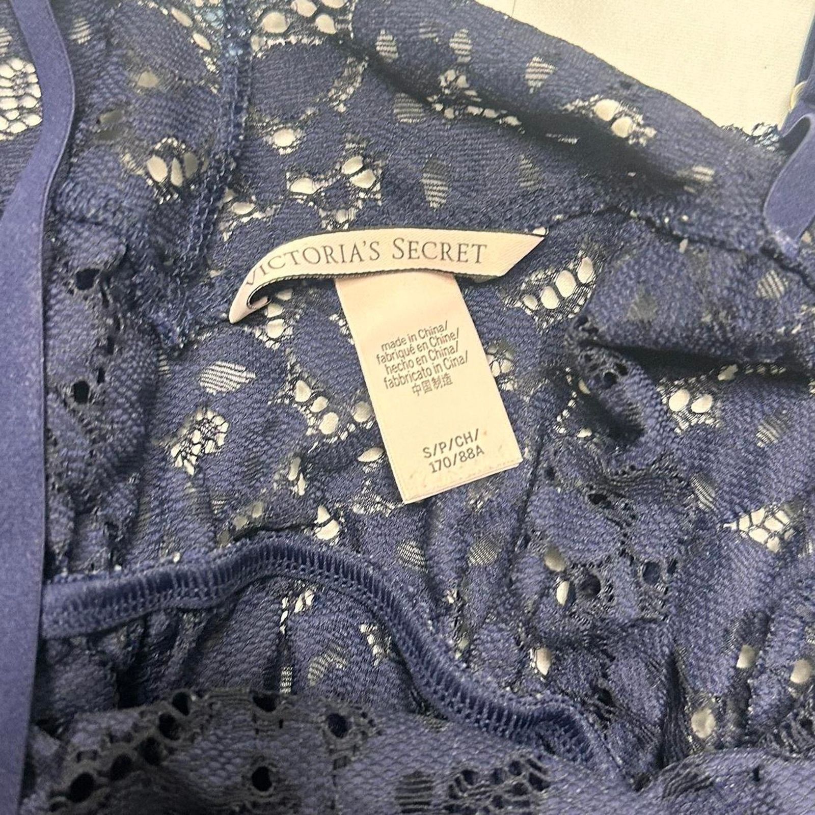 Victoria's Secret Victorias Secret Size Small Vintage Laced Sheer Romper Size 27" / US 4 / IT 40 - 3 Thumbnail