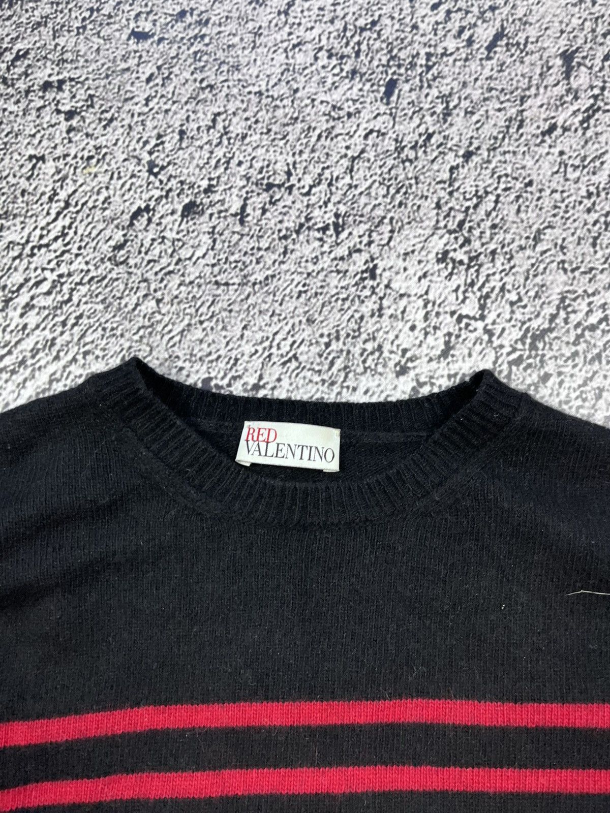 Valentino Vintage Red Valentino wings logo rock glamour sweater Size S / US 4 / IT 40 - 3 Thumbnail