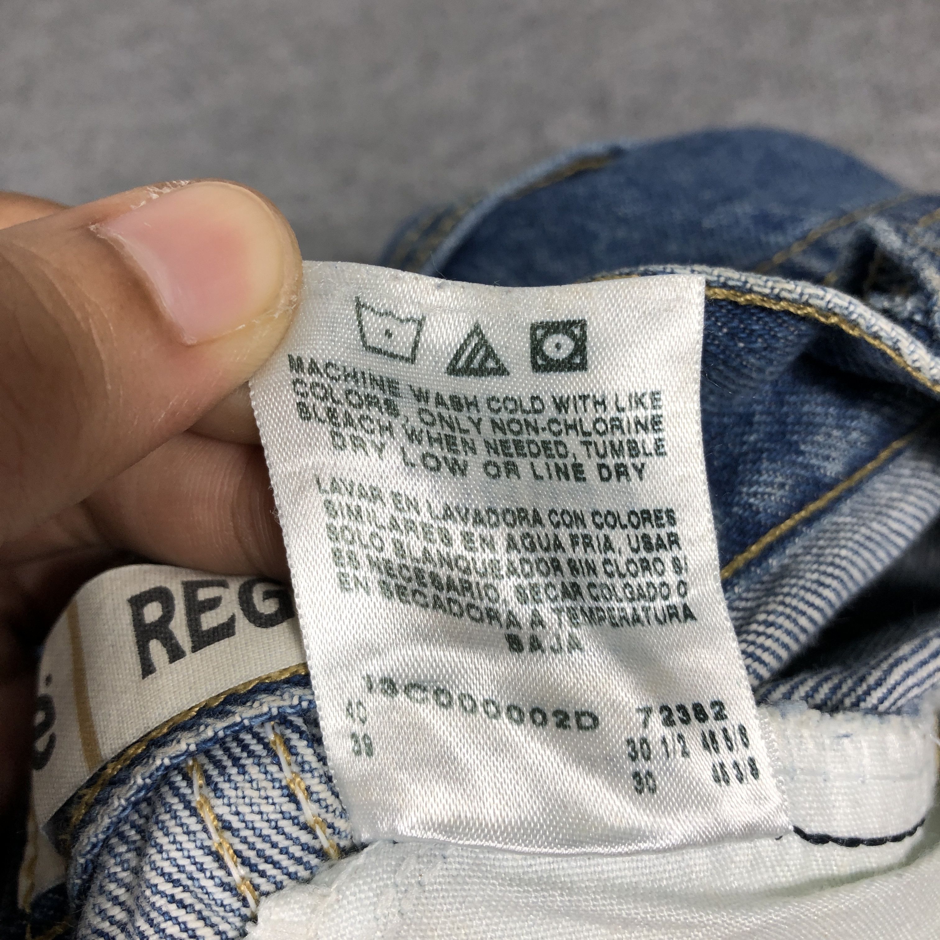 Lee × Vintage Vintage Lee Regular Fit Jeans L1048 Size US 39 - 9 Thumbnail