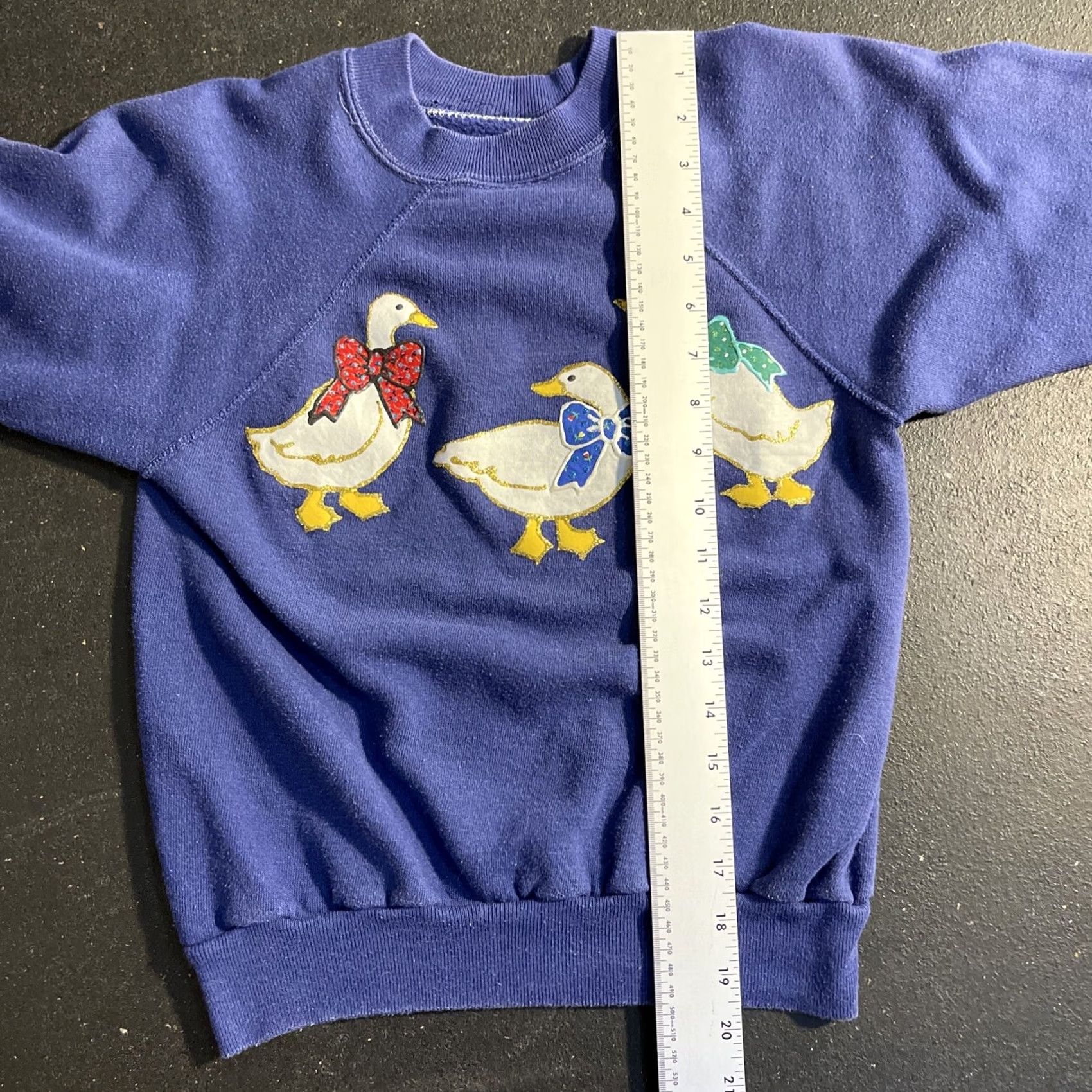 Vintage VINTAGE Raglan Sweatshirt Made In USA 50/50 Size Small Blue Hand Embroidered 1 Of 1 Size S / US 4 / IT 40 - 7 Thumbnail