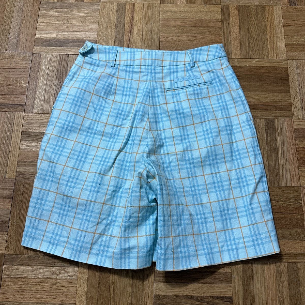 Burberry Vintage Burberry Golf skort Size 27" / US 4 / IT 40 - 2 Thumbnail