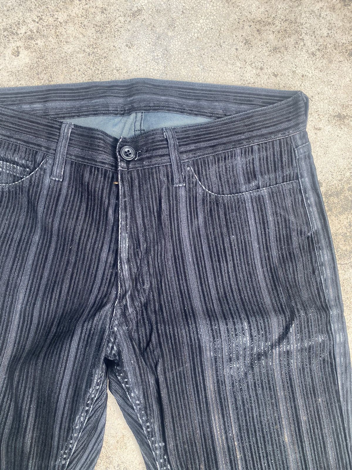 If Six Was Nine Flare Rupert Velvet Distressed Bootcut Size US 32 / EU 48 - 9 Thumbnail