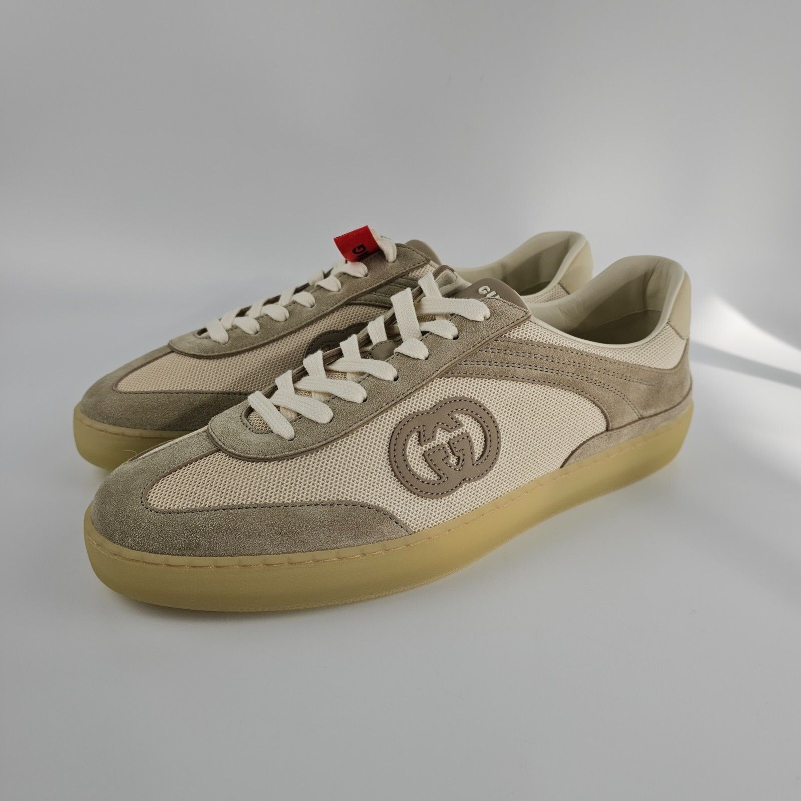 GUCCI G75 $920 Men's Oatmeal Beige Suede Sneakers
