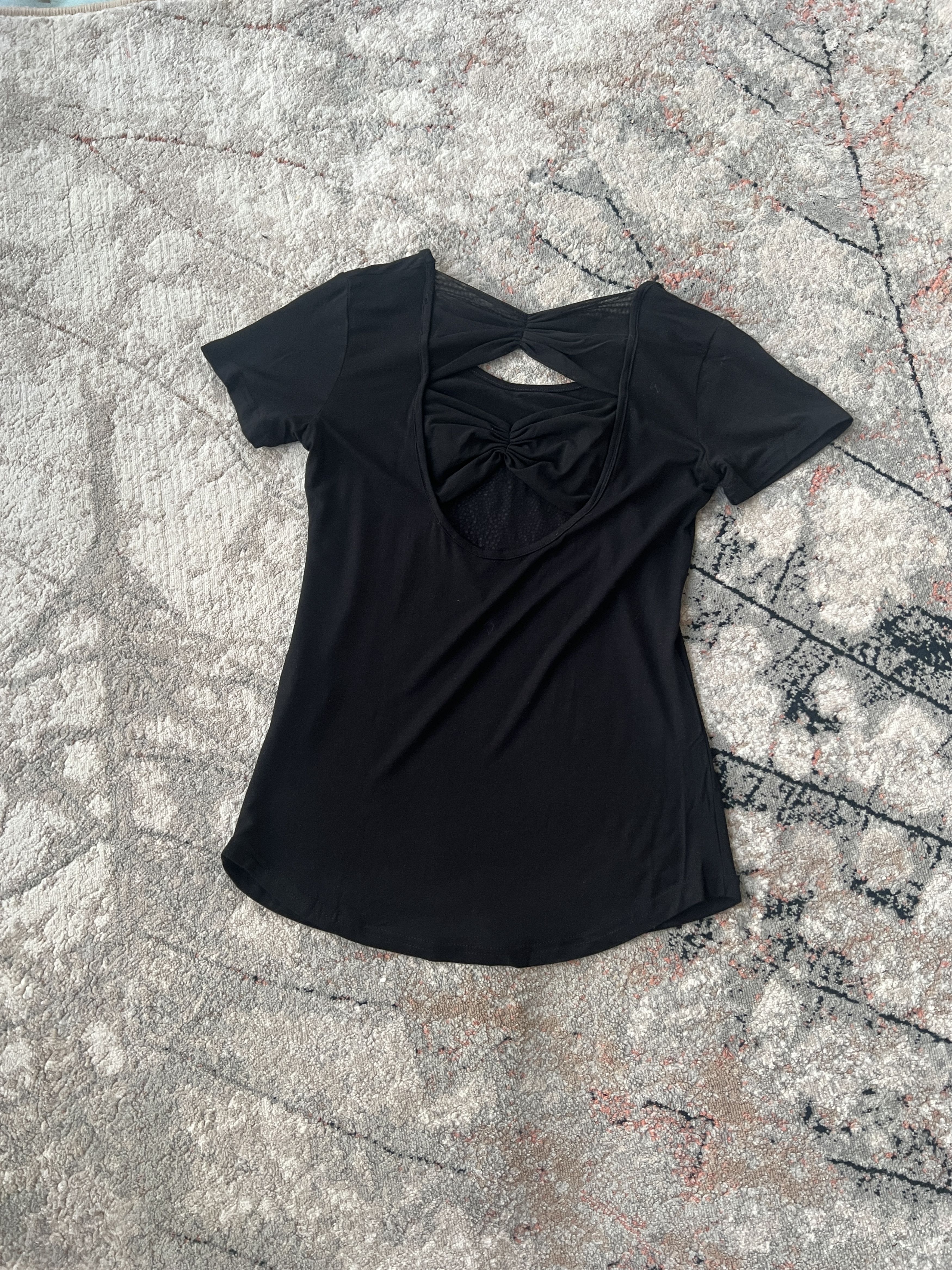 Yves Saint Laurent Yves Saint Laurent Blouses Size M / US 6-8 / IT 42-44 - 3 Thumbnail