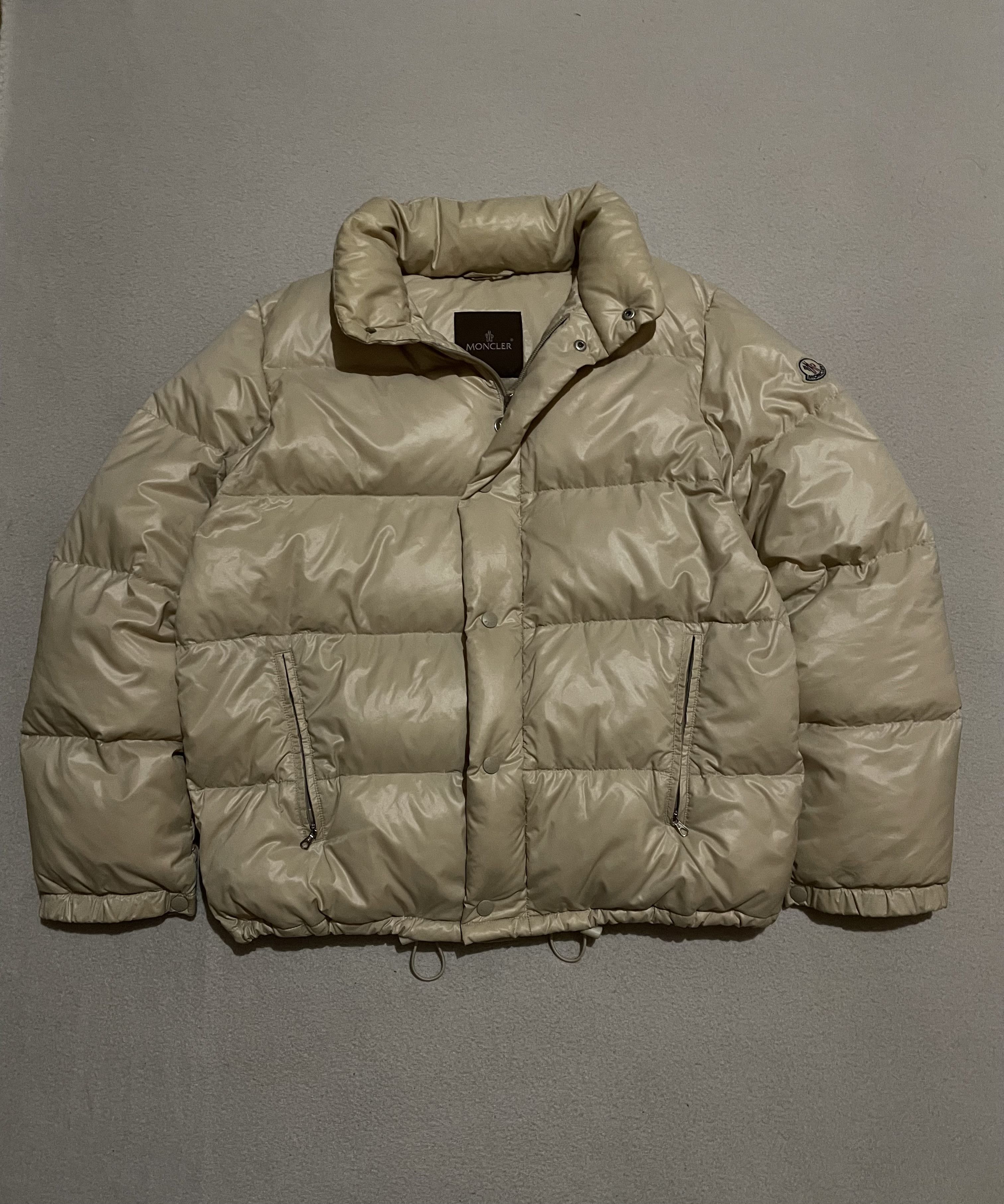 Moncler Vintage Biege Moncler Puffer Down Jacket | S-M size Size US M / EU 48-50 / 2 - 2 Thumbnail