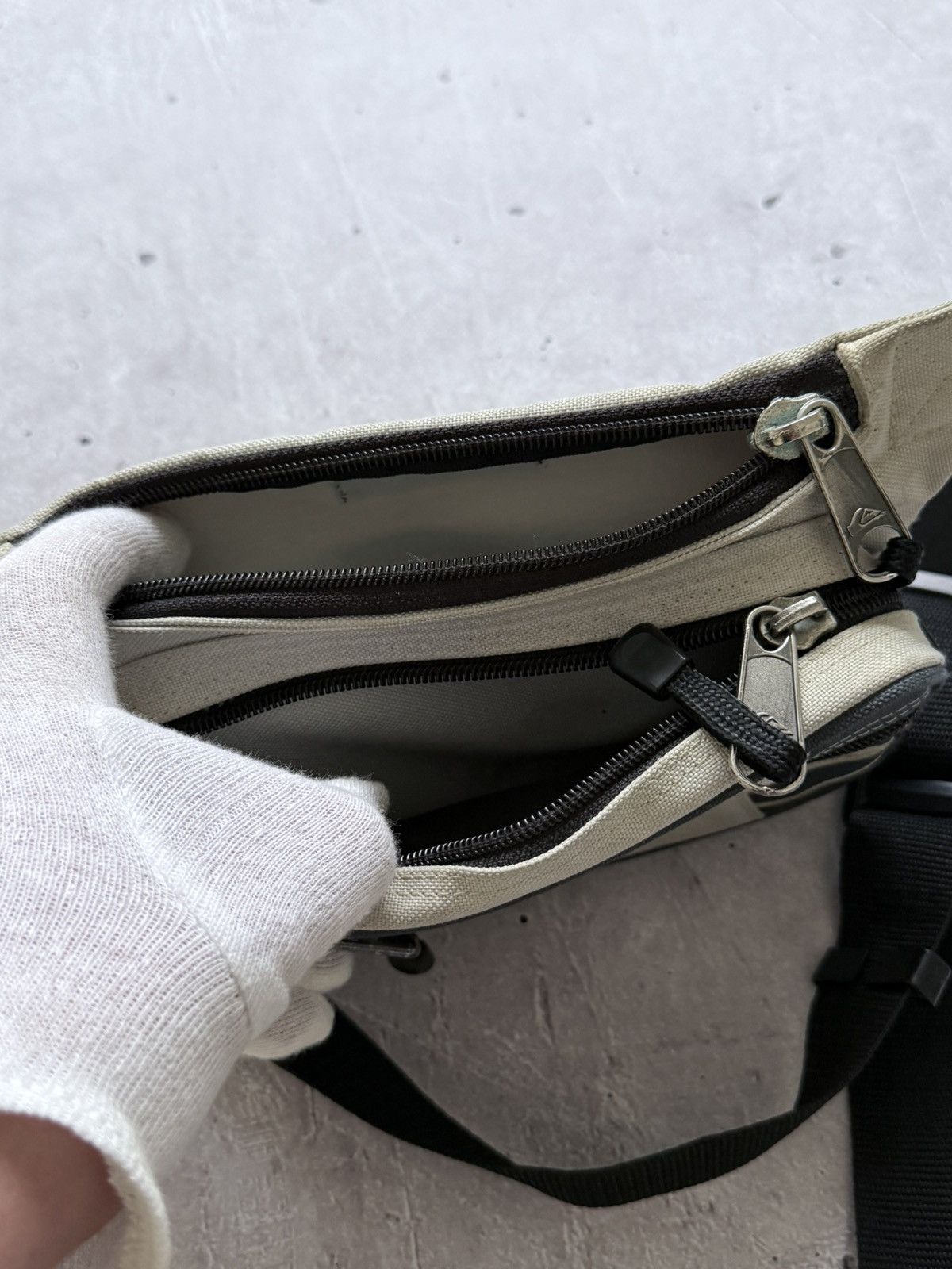 Quiksilver Vintage Quiksilver Waist Bag 90s Size ONE SIZE - 6 Thumbnail