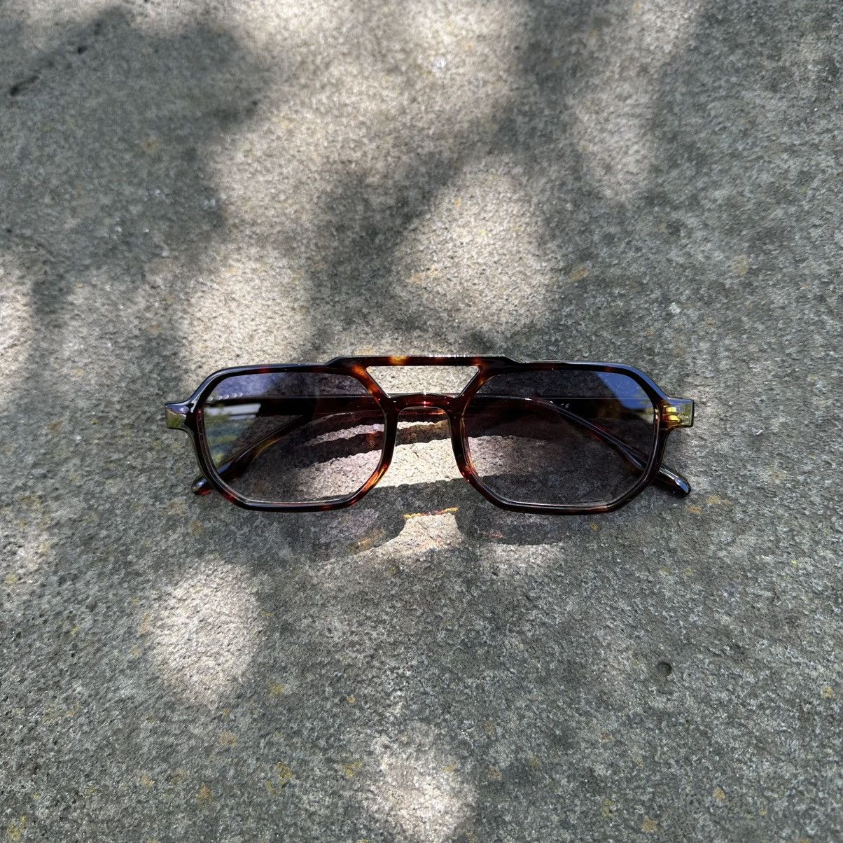 Other SUNGLASSES BRAND NEW CLASSIC RETRO VINTAGE SZHM3211-03 Size ONE SIZE - 1 Thumbnail