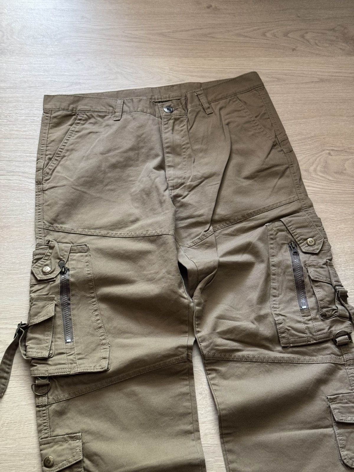 Japanese Brand Vintage Military Style y2k Cargo Brown Baggy Pants Size US 36 / EU 52 - 2 Thumbnail