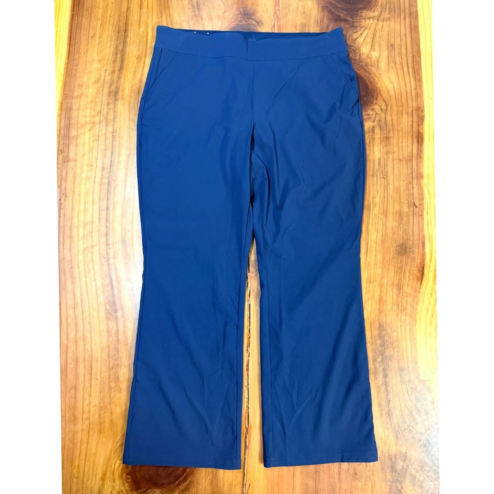 Vintage Columbia Pants 2XL Women Blue Solid Chino Straight Pull On Classic Fit 40 Waist 32 Inseam Navy Holiday/Everyday Wear Size 40" / US 18 - 2 Thumbnail