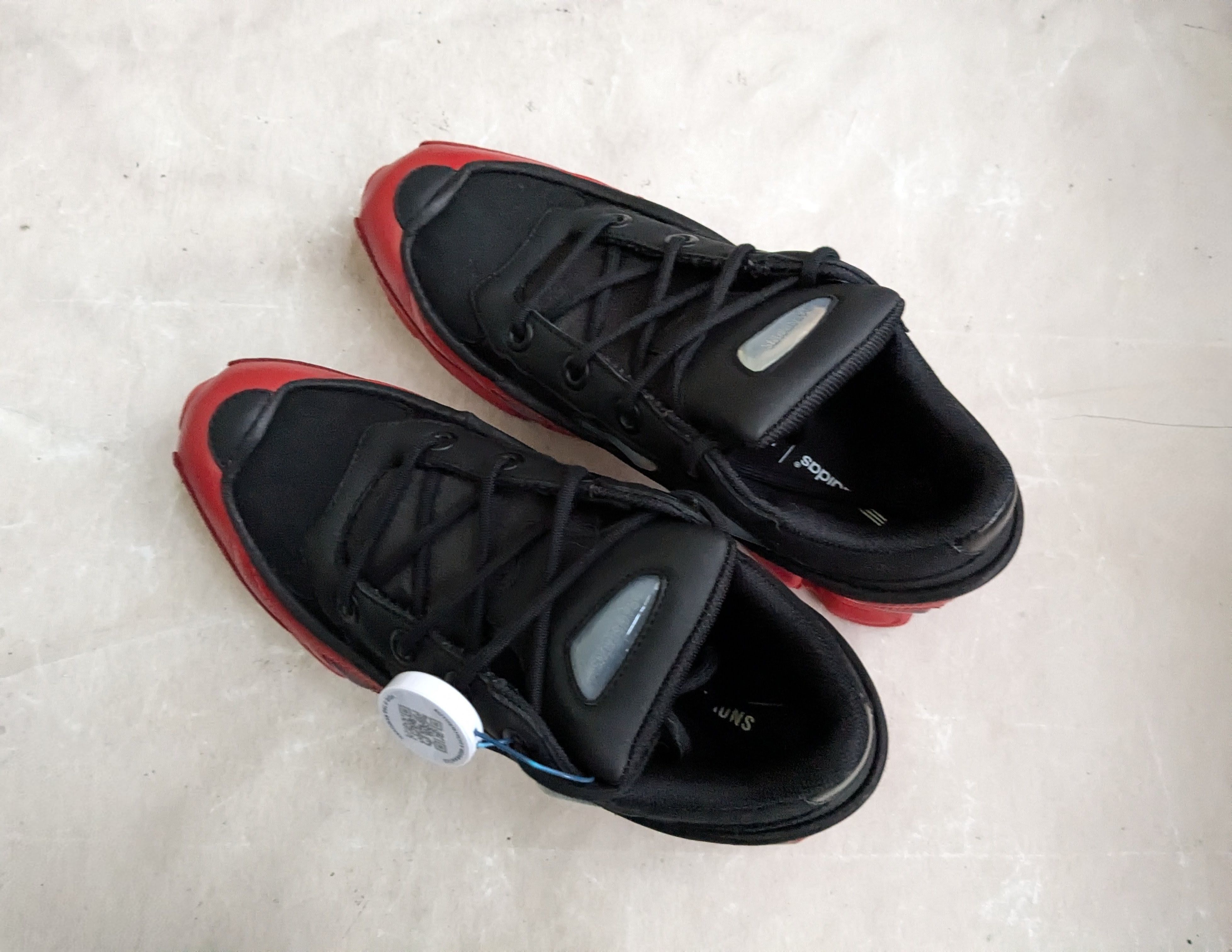 Raf Simons Adidas Raf Simons Ozweego 3 Black Scarlet Red 10 DA8775 Size US 10 / EU 43 - 11 Thumbnail