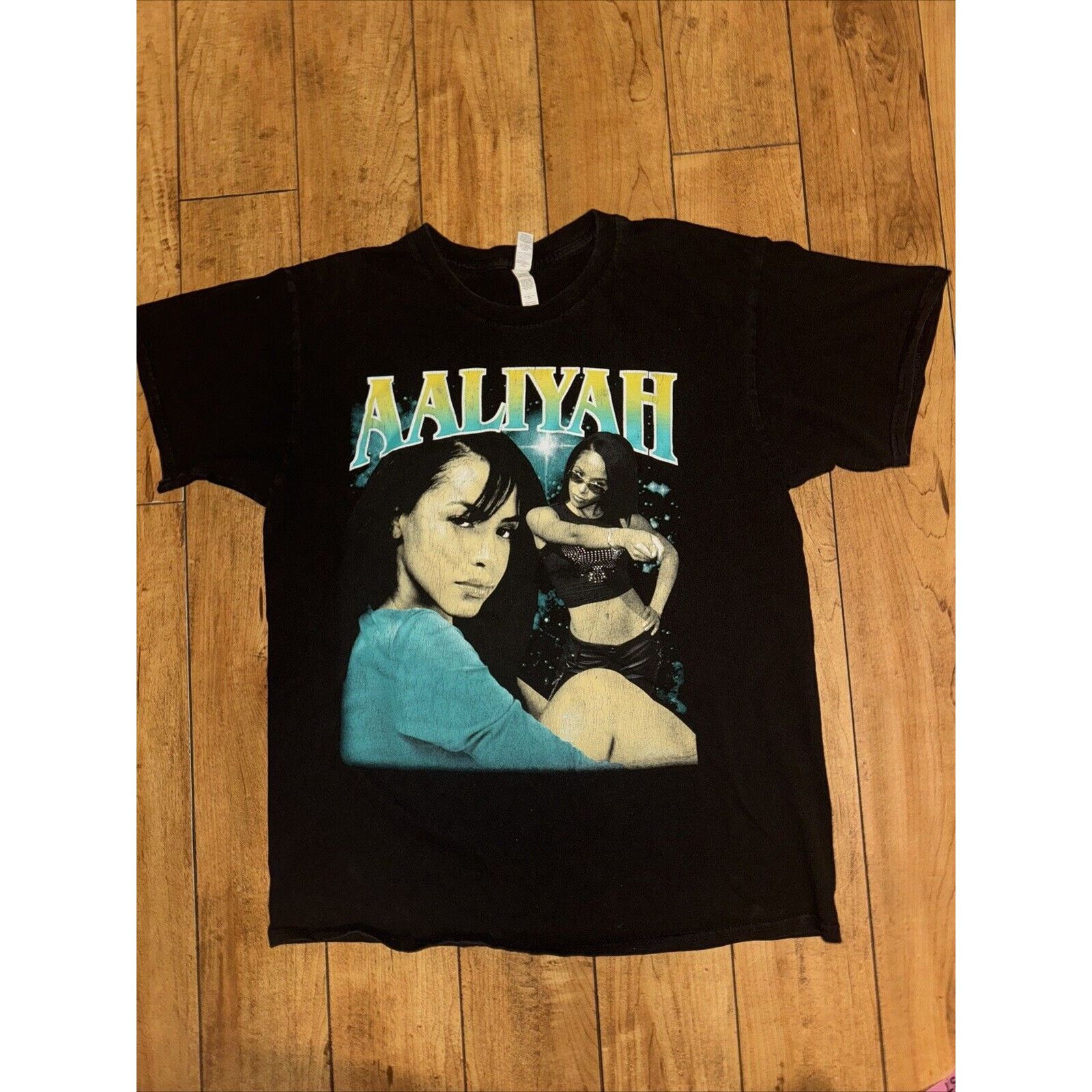 Band Tees × Rap Tees Aaliyah Rap Tee T-Shirt Black Large 20x27 Size US L / EU 52-54 / 3 - 1 Thumbnail