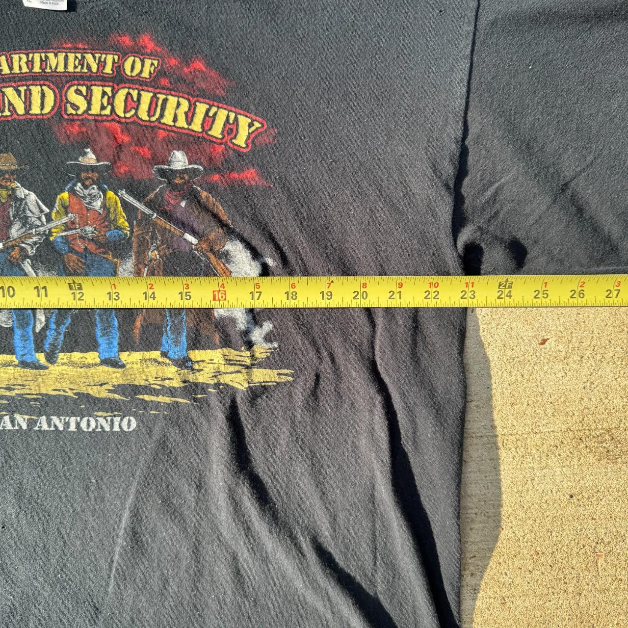 Hanes Y2K San Antonio homeland security tee Size US XL / EU 56 / 4 - 4 Thumbnail