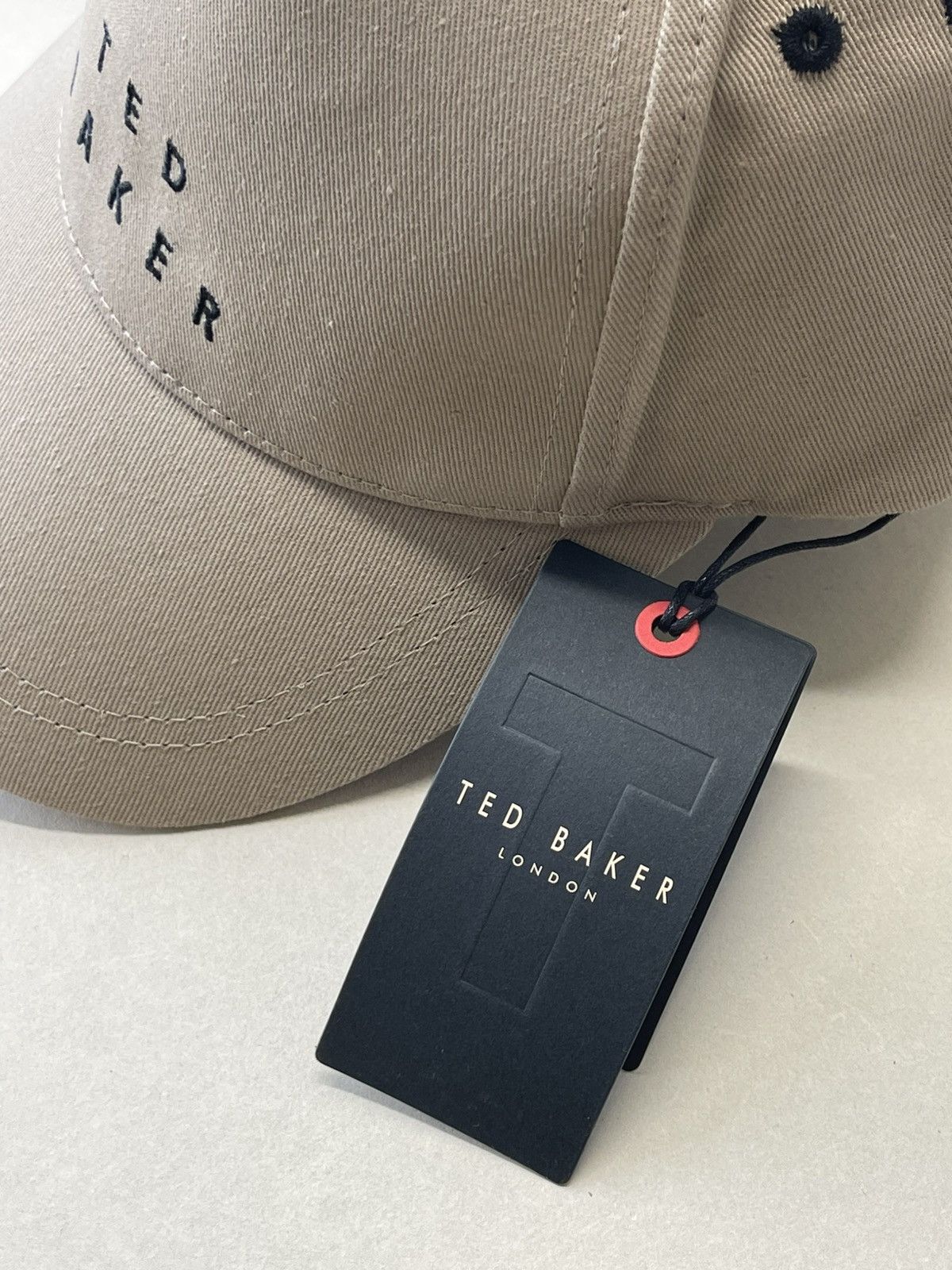 Ted Baker (new+tag) Ted Baker London khaki men hat cap leather strap Size ONE SIZE - 3 Thumbnail