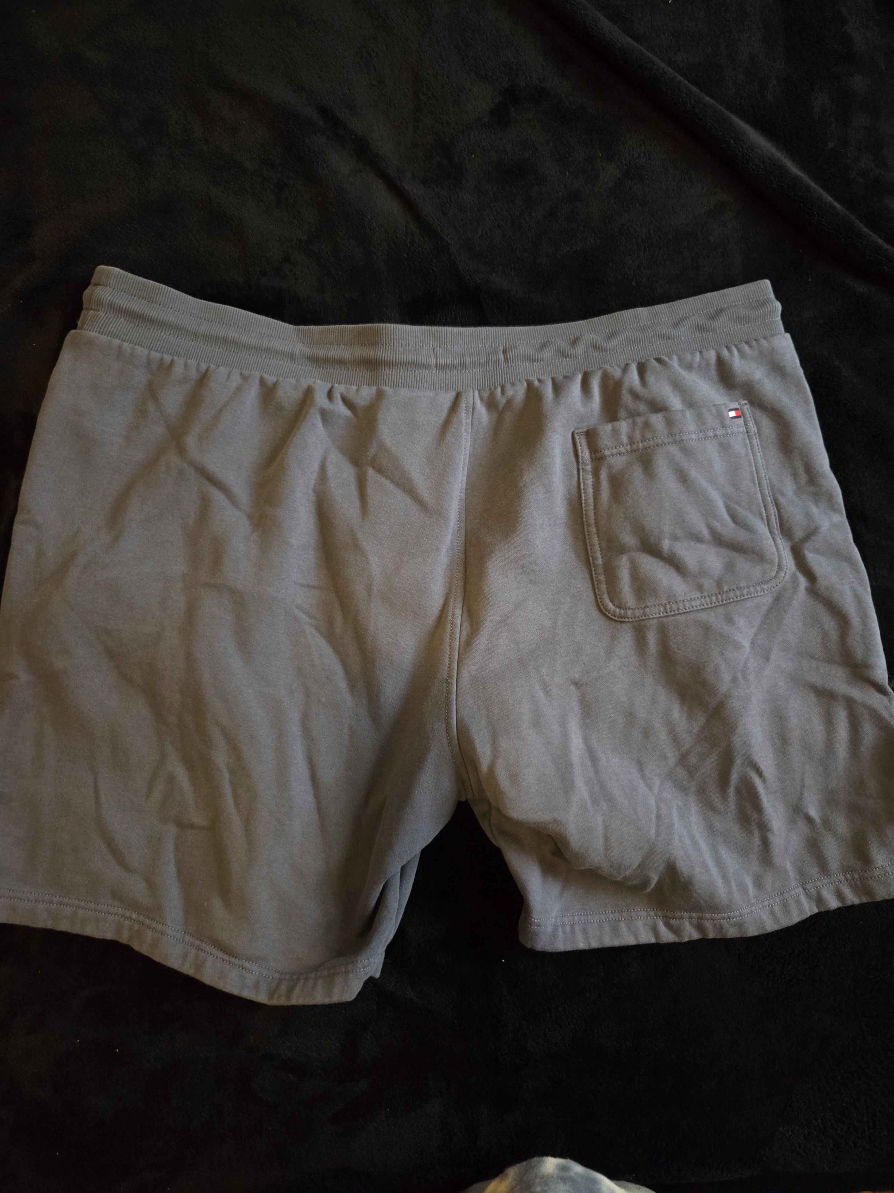 Tommy Hilfiger Tommy Hilfiger Shorts Size US 40 / EU 56 - 2 Thumbnail