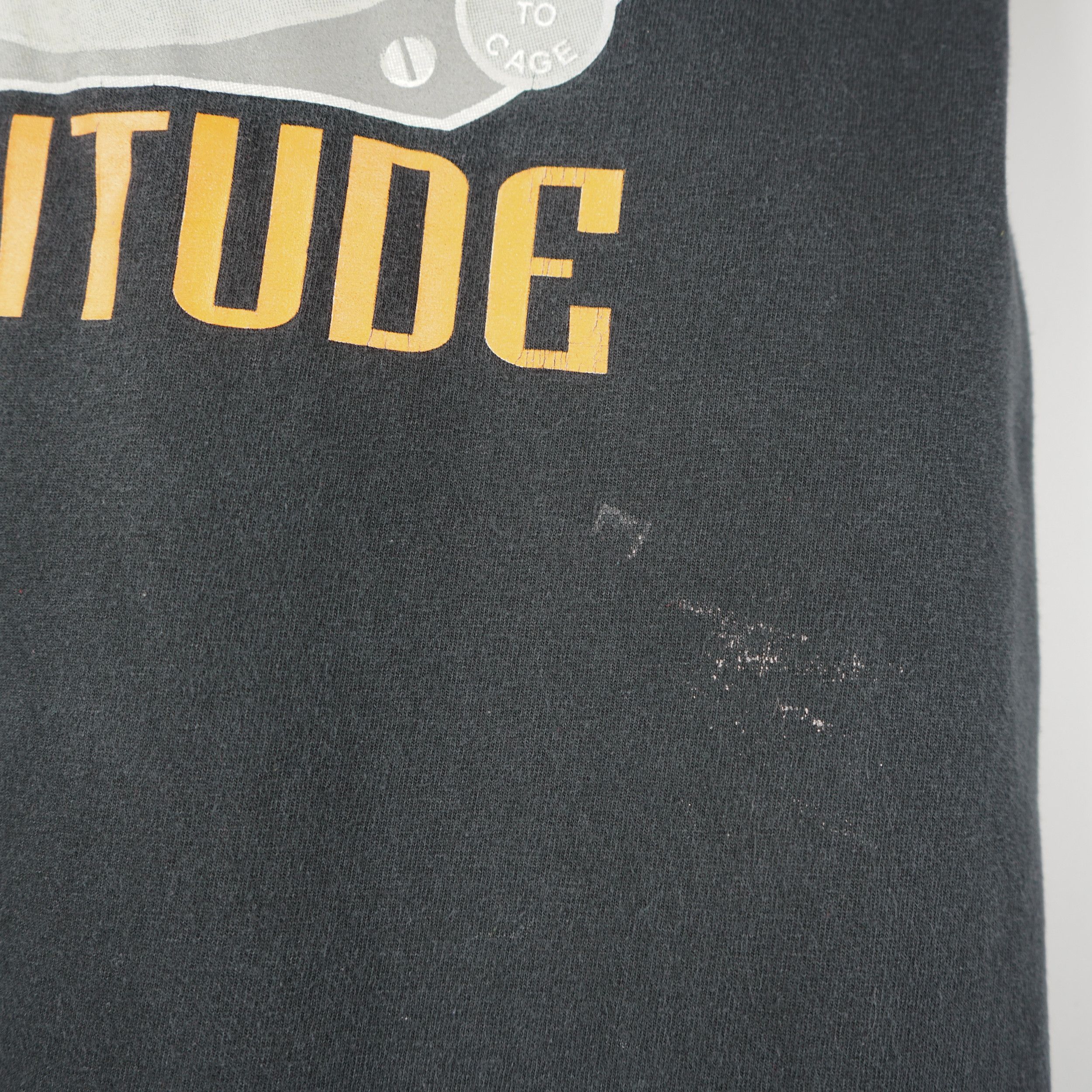 Vintage Vintage 2000 Trintec Industries T-Shirt Size US M / EU 48-50 / 2 - 3 Thumbnail