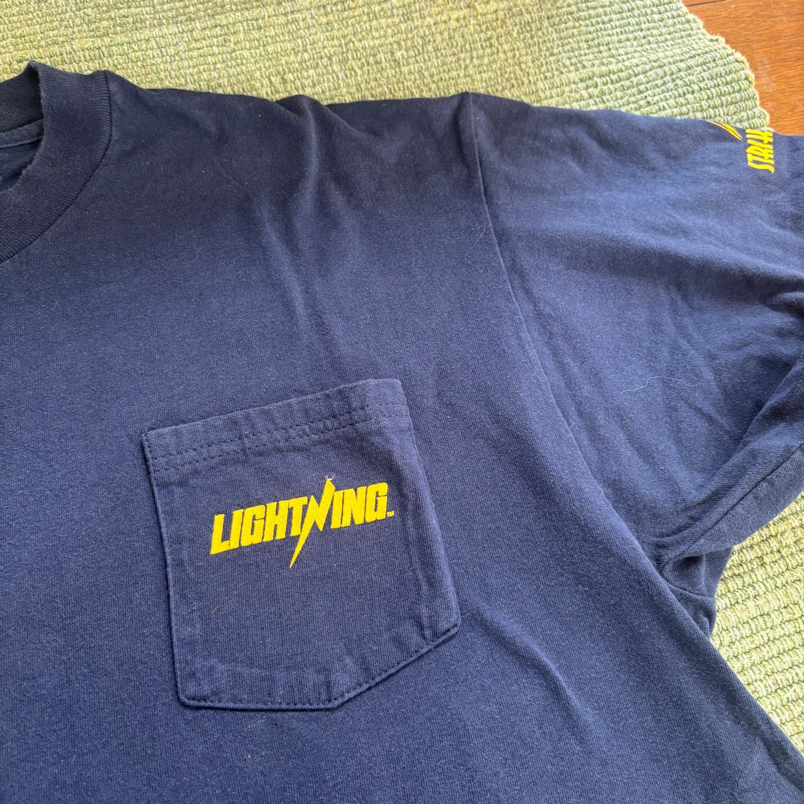 Vintage Faded 90s Cotton Blue "Lightning" Branded Pocket Tee Shirt Size US XL / EU 56 / 4 - 3 Thumbnail