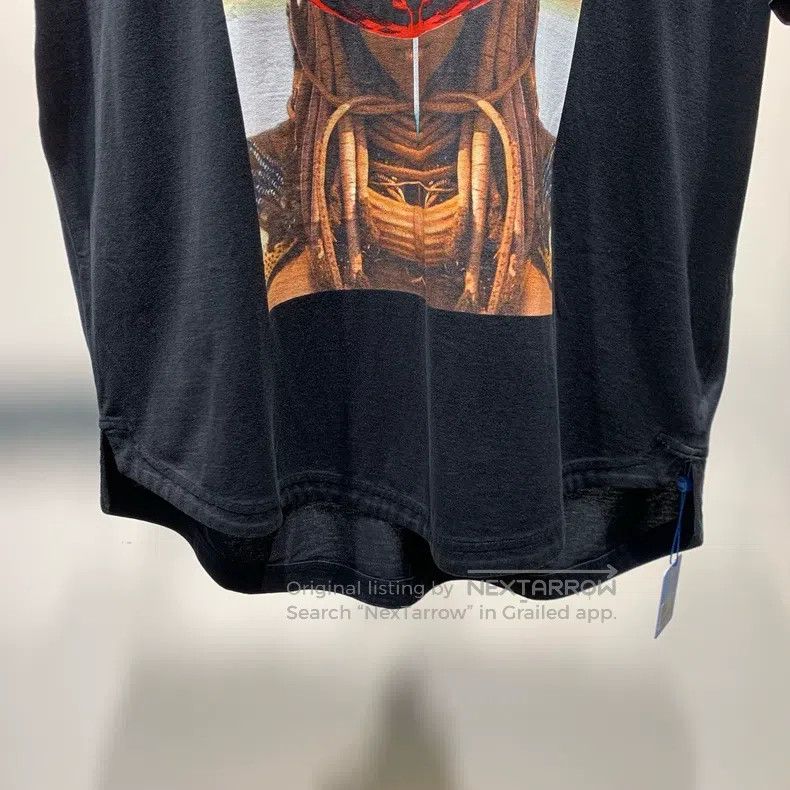 Givenchy Givenchy Masked Person Short Sleeve T-Shirt Size US S / EU 44-46 / 1 - 4 Thumbnail