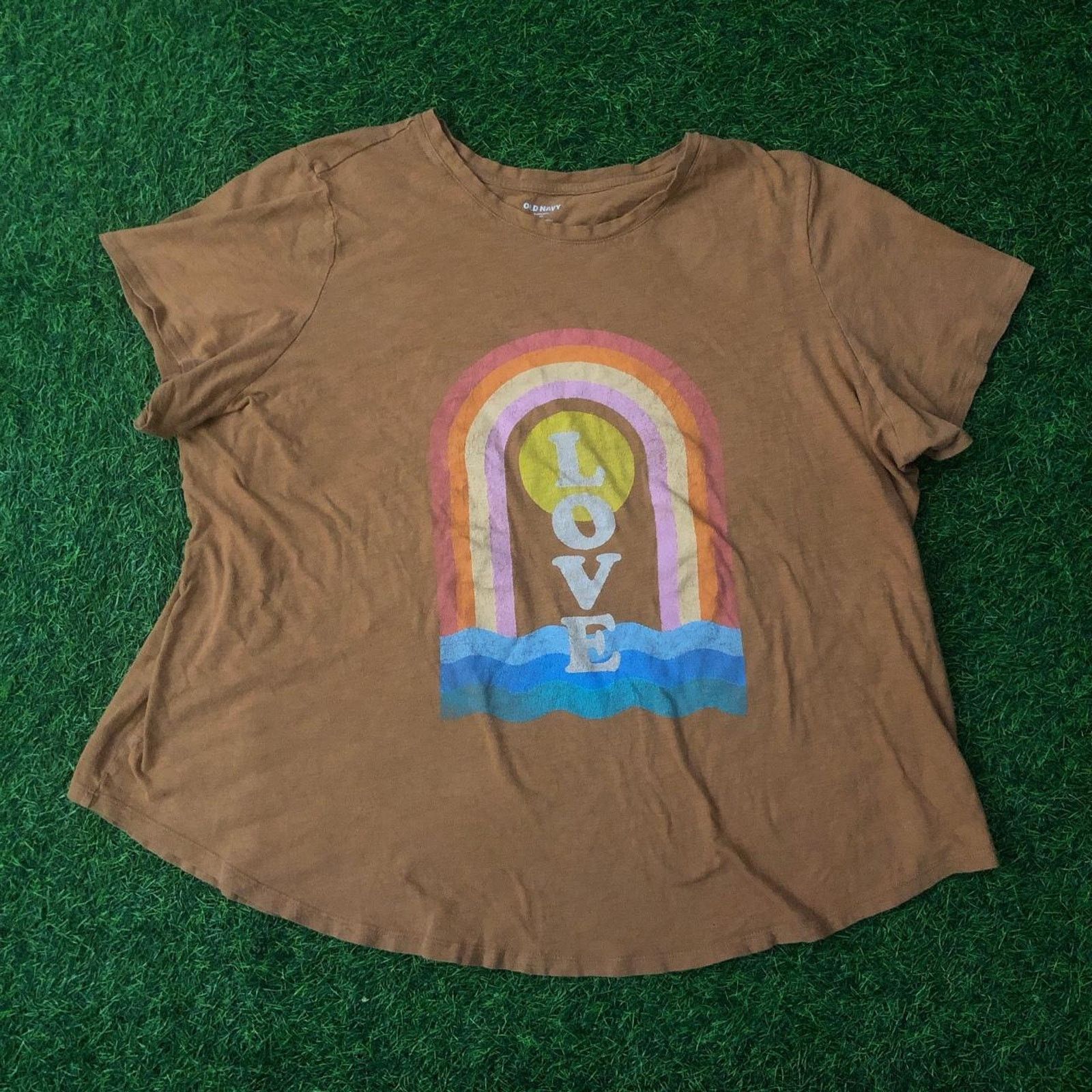 Old Navy Women’s Burnt Orange ‘Love’ Rainbow Graphic Tee Size 3XL / US 20-22 - 1 Thumbnail