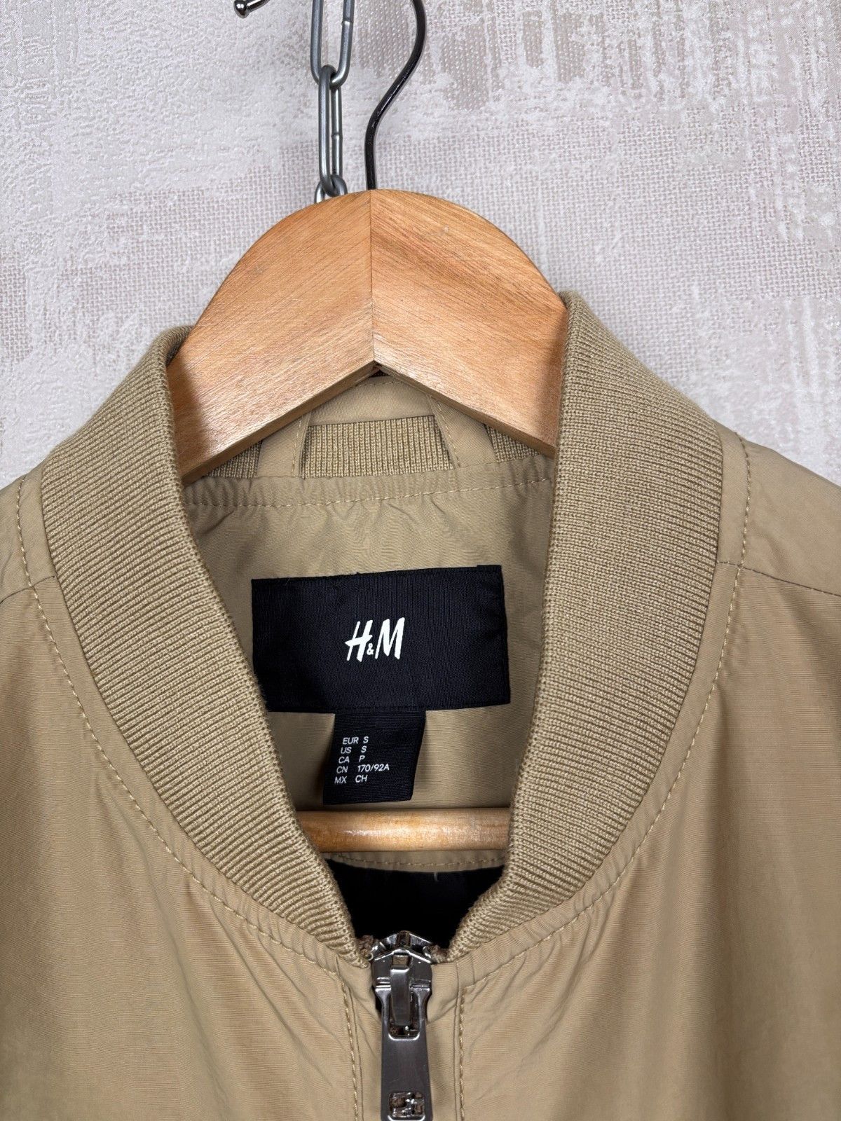 H&M × The Weeknd The Weeknd x H&M XO Bomber Jacket Size US S / EU 44-46 / 1 - 11 Thumbnail