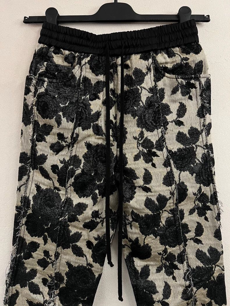 Song For The Mute Song For The Mute rose flower jacquard frayed pant Size 24" / US 00 / IT 34 - 2 Thumbnail