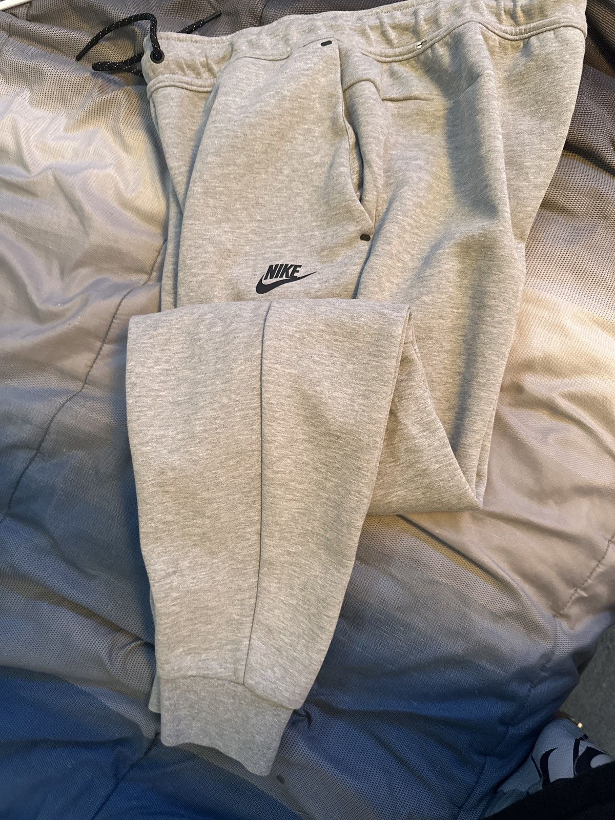 Nike Nike Tech Medium Joggers Size US 32 / EU 48 - 3 Thumbnail