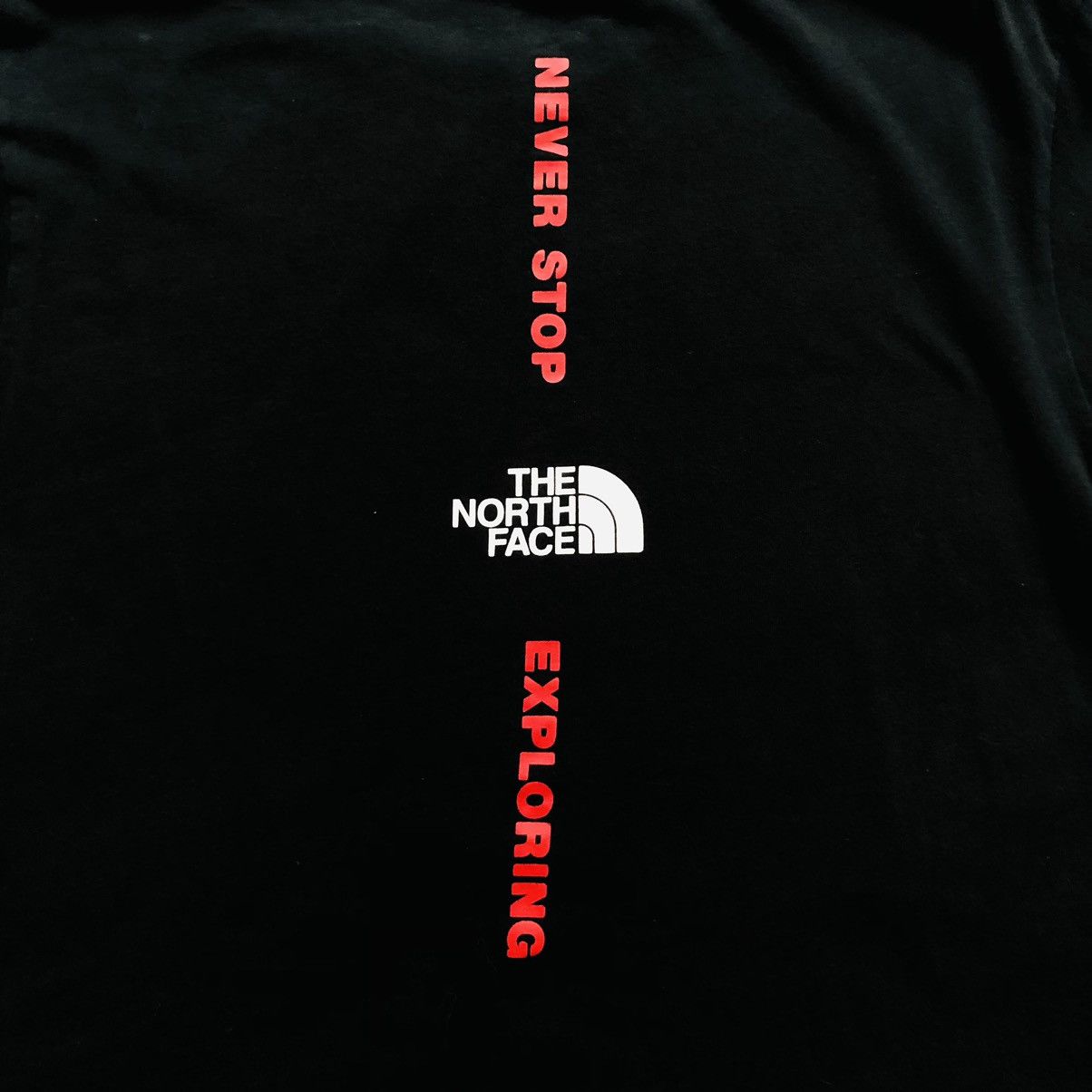 The North Face The North Face black Chest Printed Logo T-shirt Tee Y2K Size US L / EU 52-54 / 3 - 4 Thumbnail