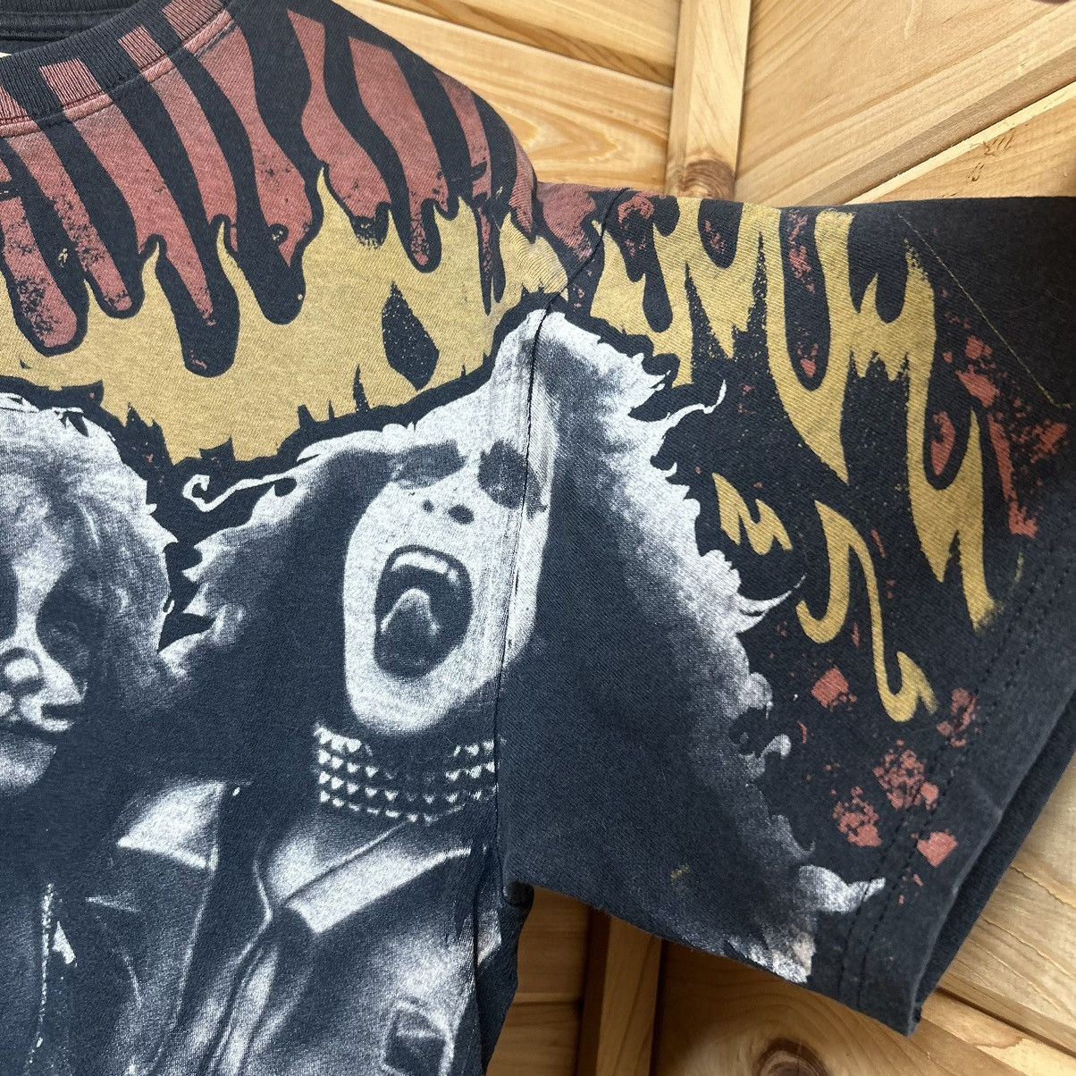 Band Tees Vintage Y2K Kiss Band All Over Print Band Tee T Shirt Size US M / EU 48-50 / 2 - 7 Thumbnail