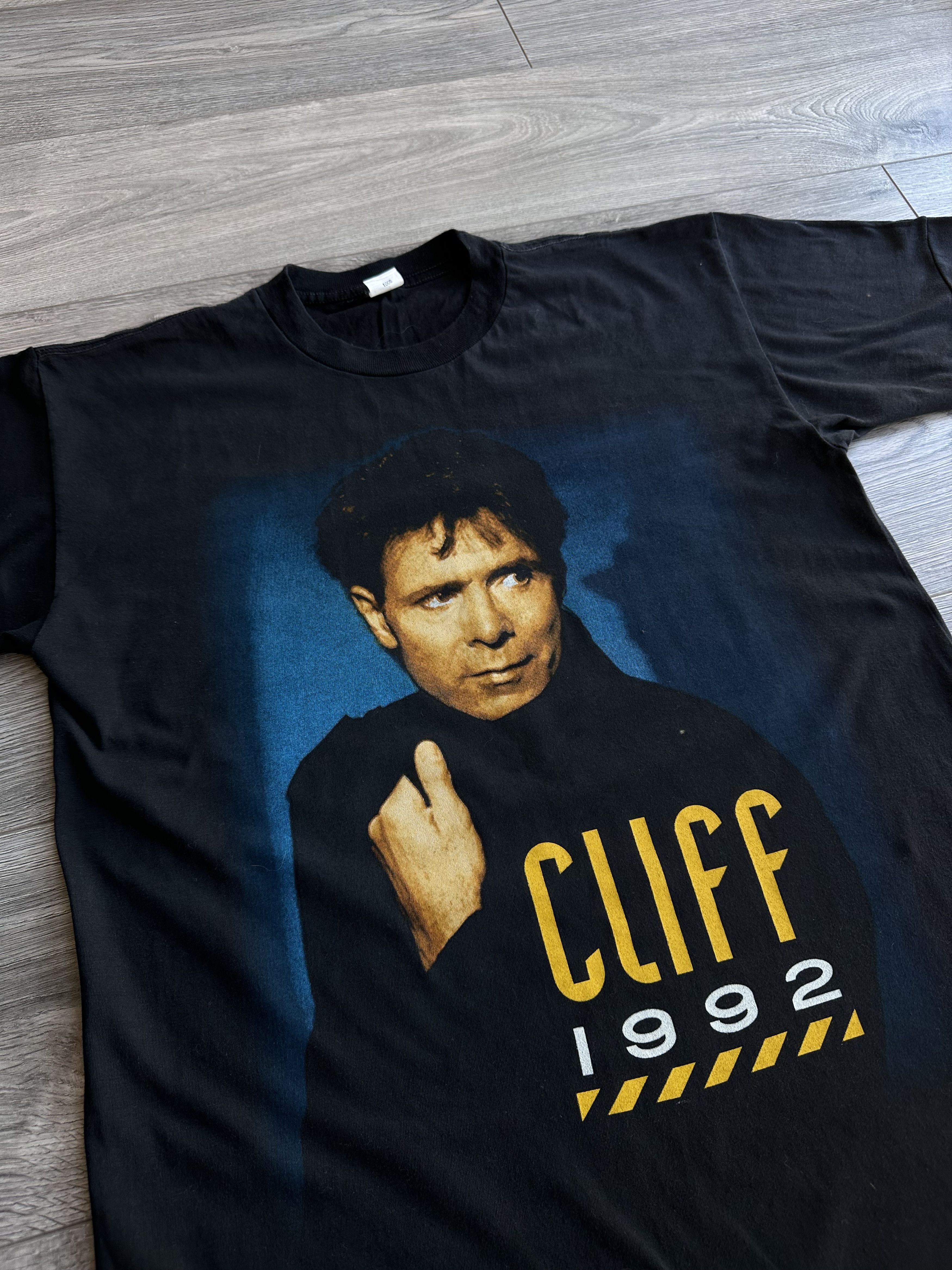 Band Tees × Vintage Cliff Richard 1992 tour vintage t shirt Size US L / EU 52-54 / 3 - 2 Thumbnail