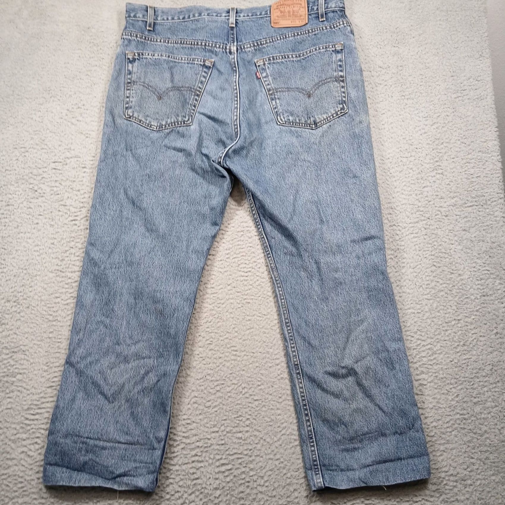 Levi's VINTAGE Levi's 505 Jeans Mens 40x30 Regular Fit Straight Leg Light Wash Size US 40 / EU 56 - 2 Thumbnail