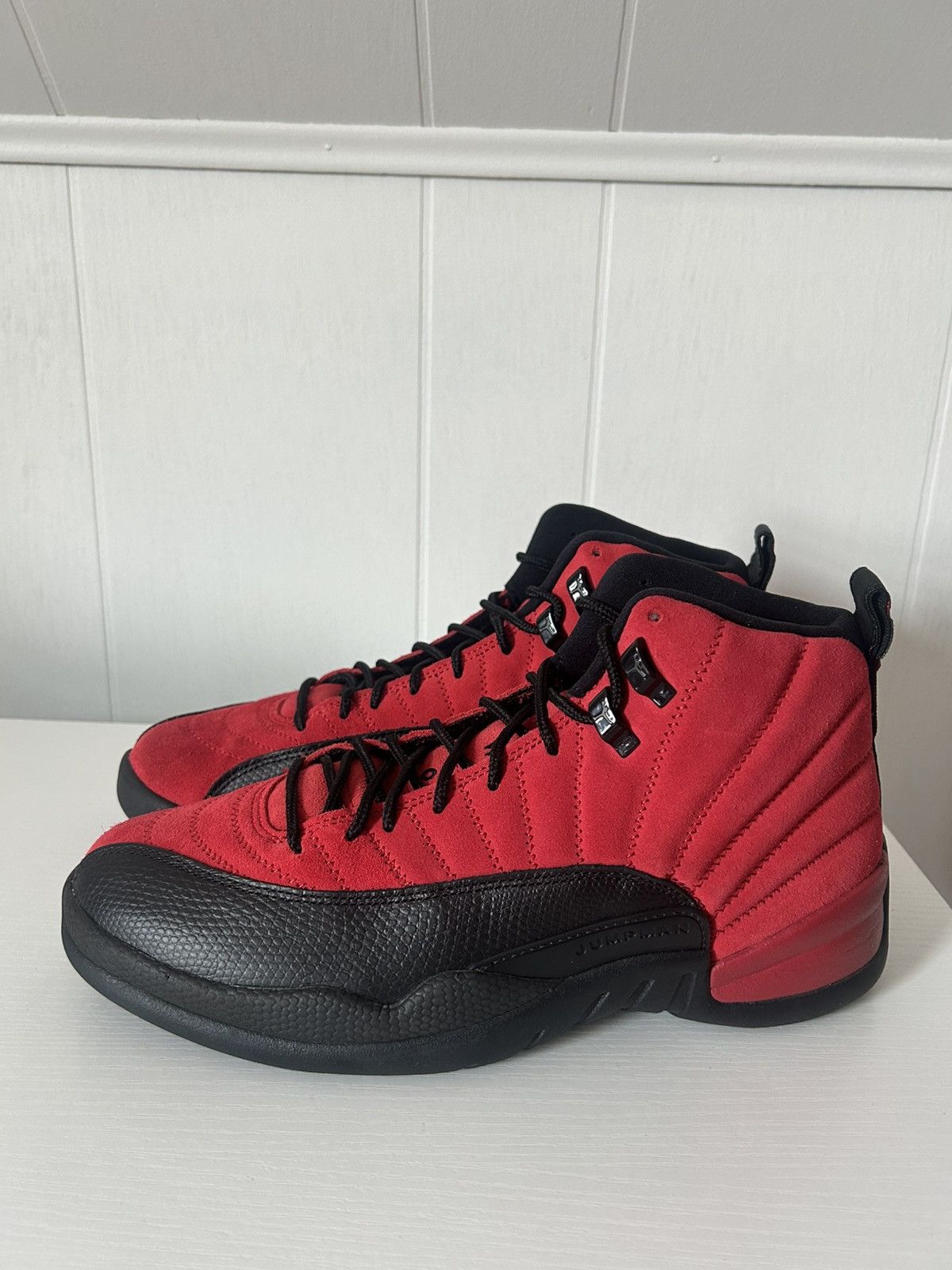 Jordan Brand Air Jordan 12 Retro Reverse Flu Game Size US 9 / EU 42 - 2 Thumbnail