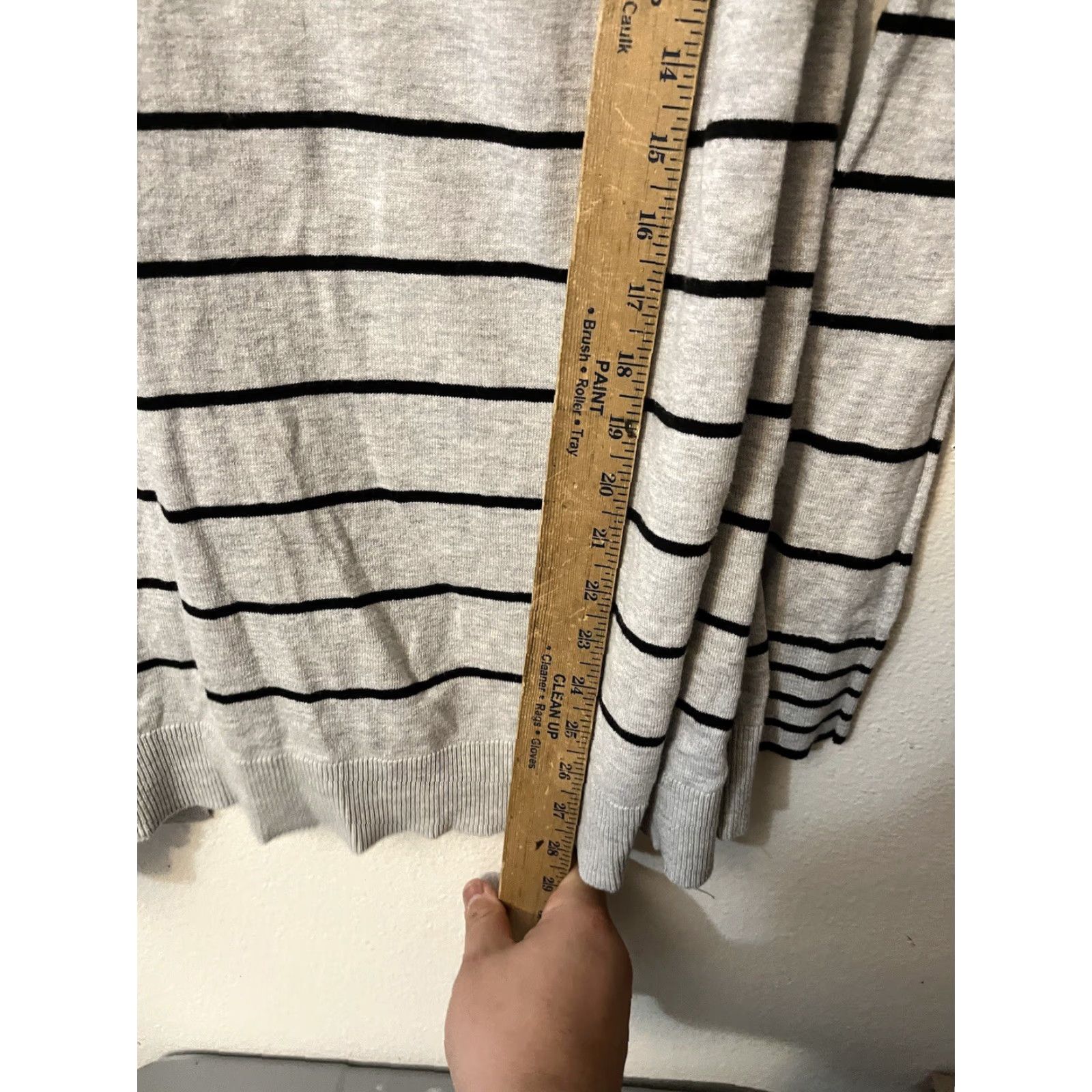 Express VINTAGE Express Gray Striped Long Sleeve Cardigan Sweater Women Size M Open Knit Lightweight Fall Winter Casual Size M / US 6-8 / IT 42-44 - 4 Thumbnail