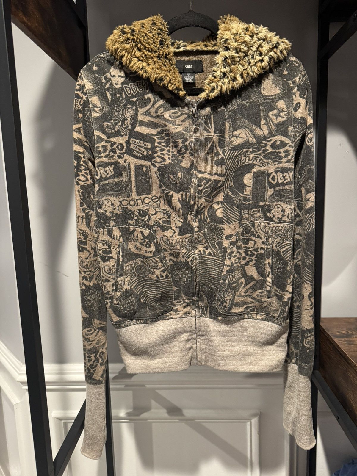 Obey Obey all over print zip up hoodie with fur hood Size US S / EU 44-46 / 1 - 2 Thumbnail