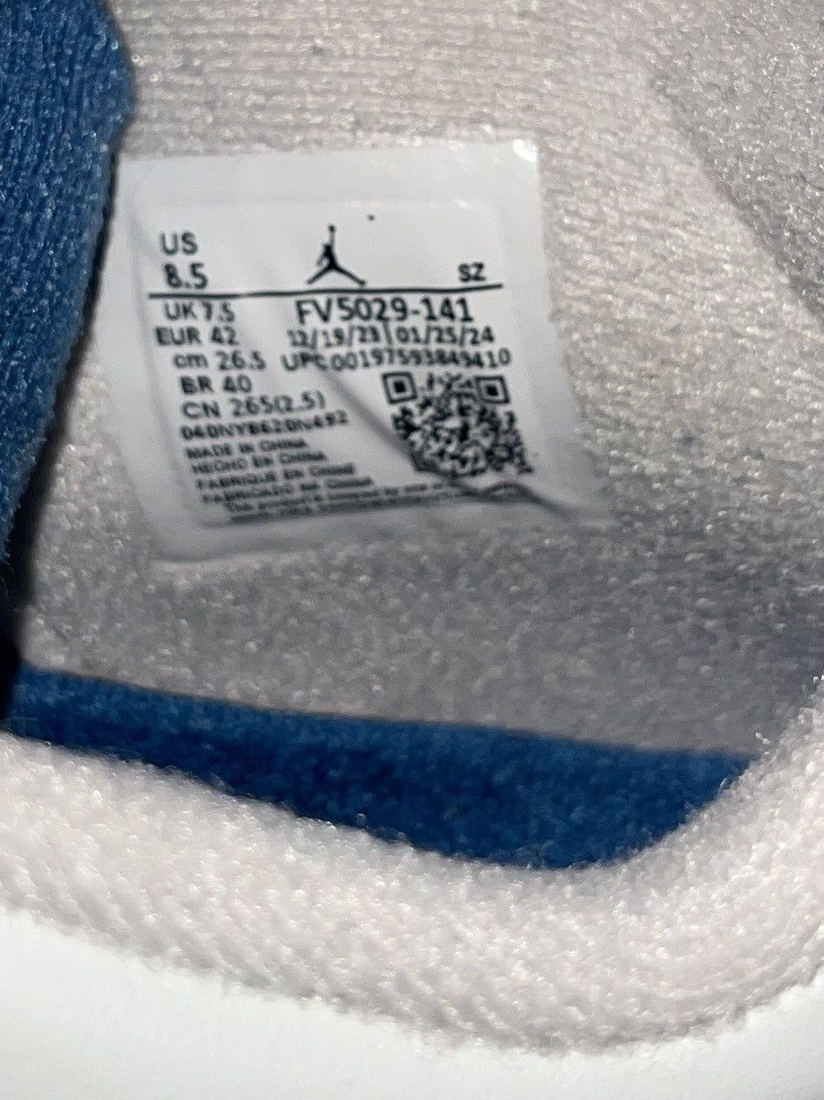 Jordan Brand Jordan 4 Military Blue 2024 Size US 8.5 / EU 41-42 - 7 Thumbnail