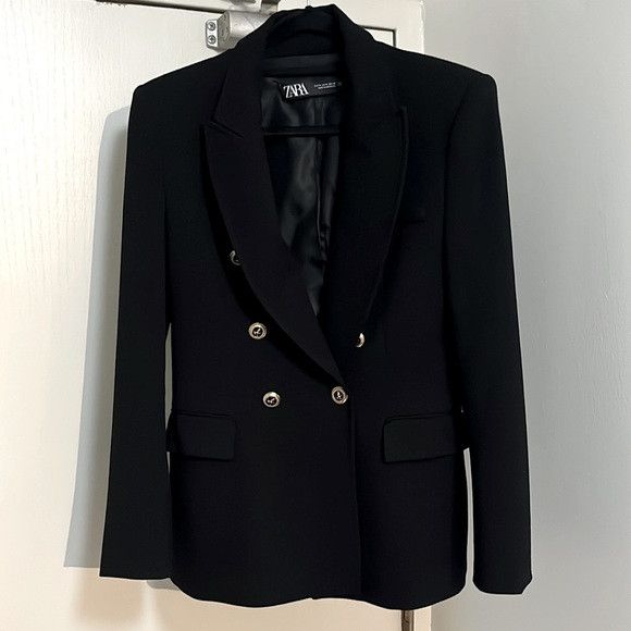 Zara Zara Double Breasted Blazer with Gold Buttons. Size M Size M / US 6-8 / IT 42-44 - 9 Thumbnail