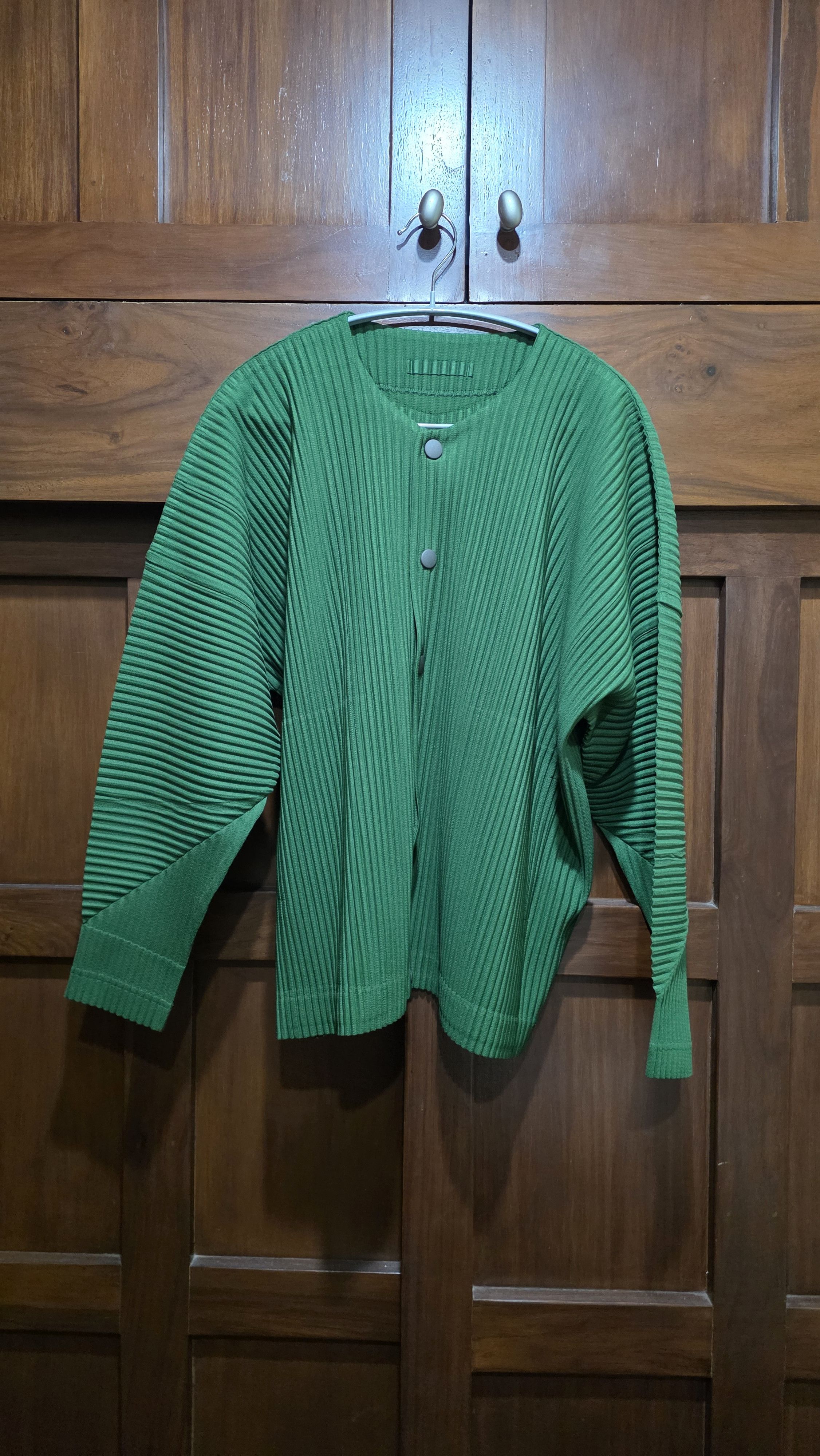 Homme Plisse Issey Miyake Homme Plisse Issey Miyake Green Cardigan Size US M / EU 48-50 / 2 - 1 Thumbnail